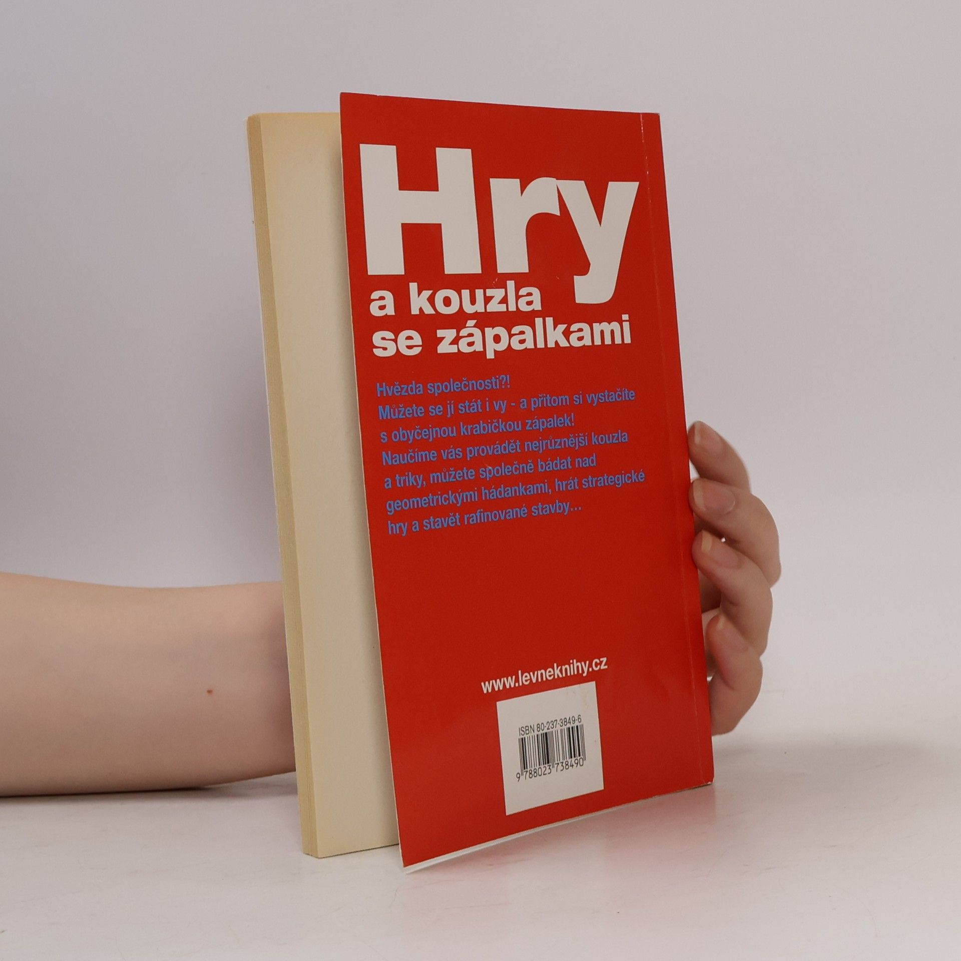 Gilbert Obermair Hry a kouzla se zápalkami