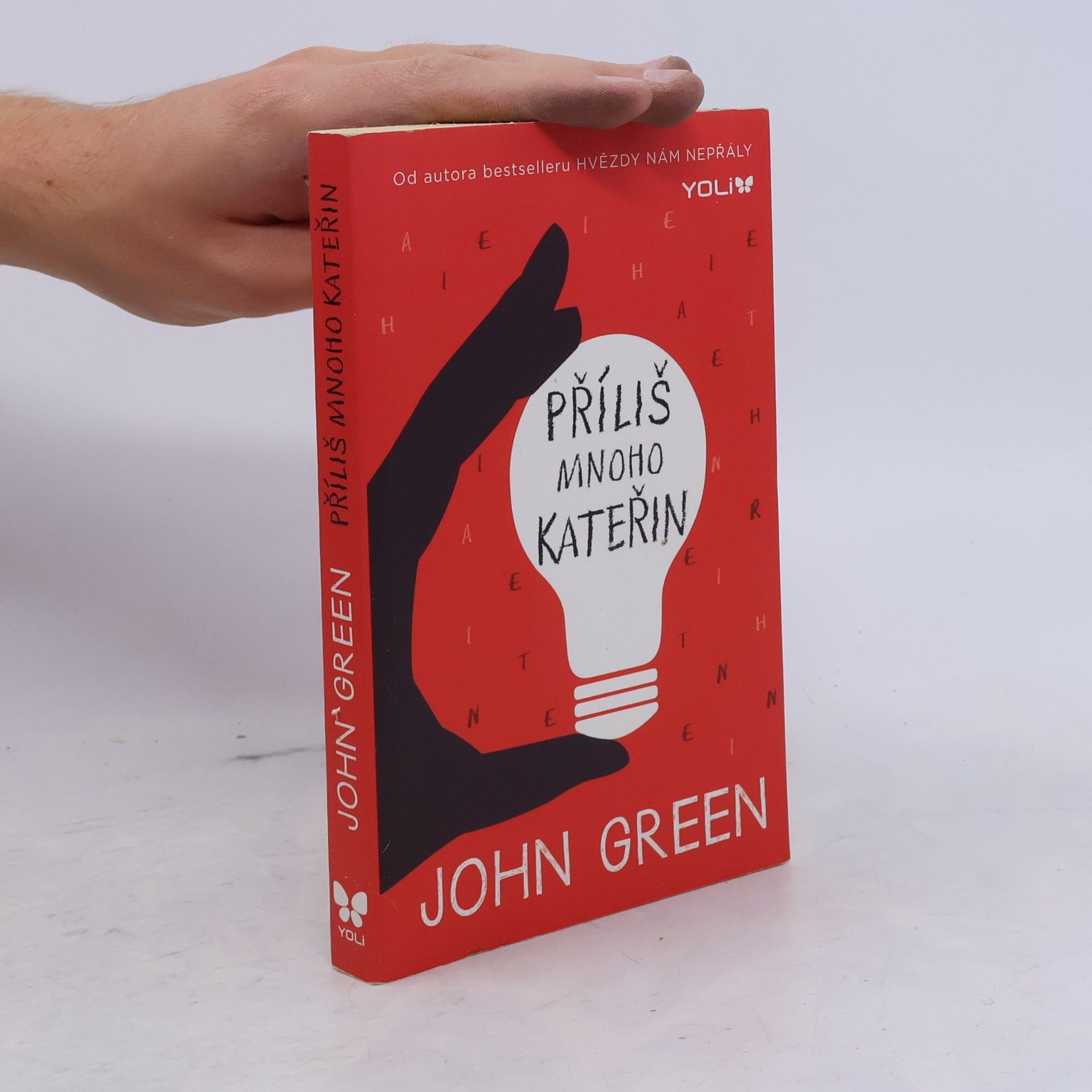 John Green Příliš mnoho Kateřin