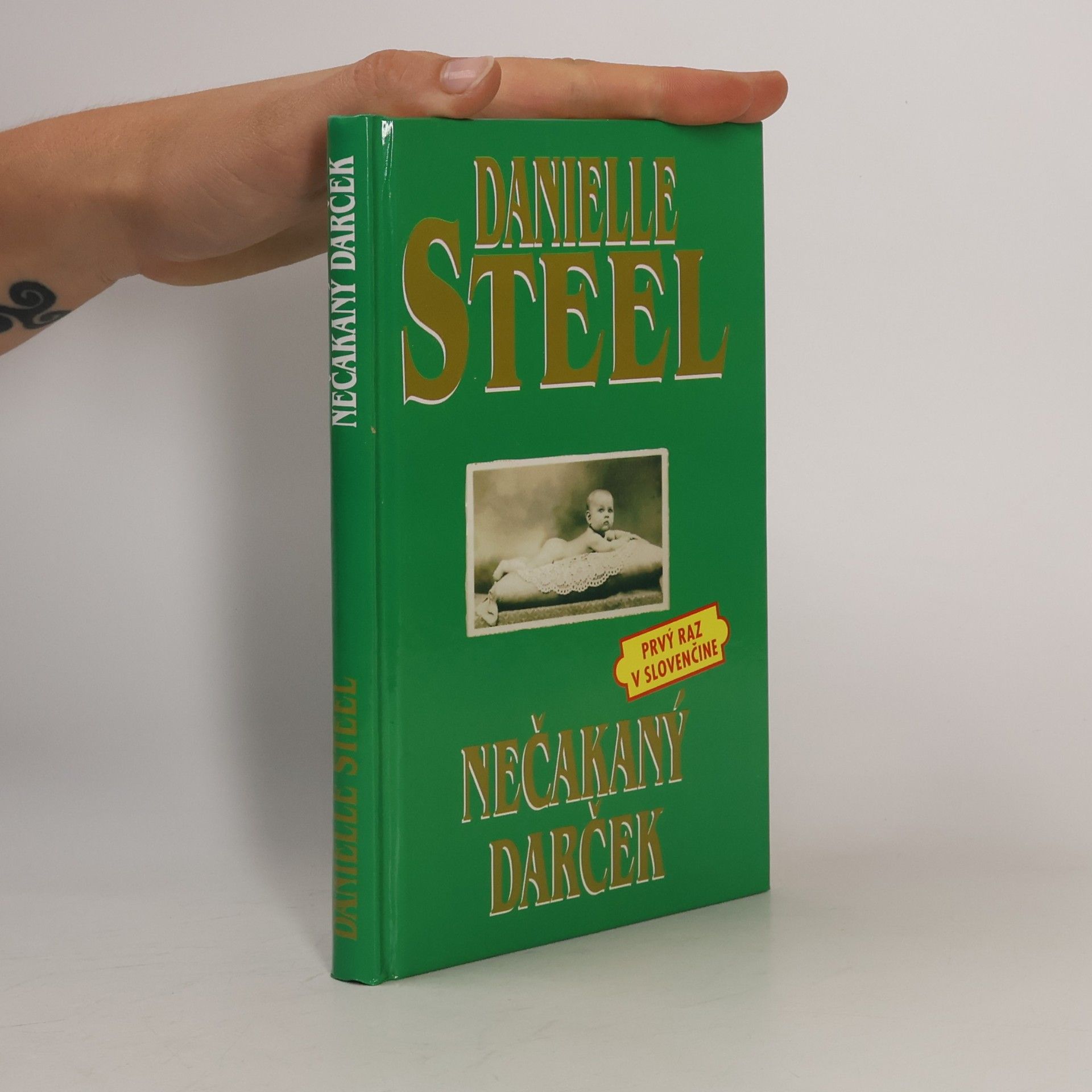 Danielle Steel Nečakaný darček