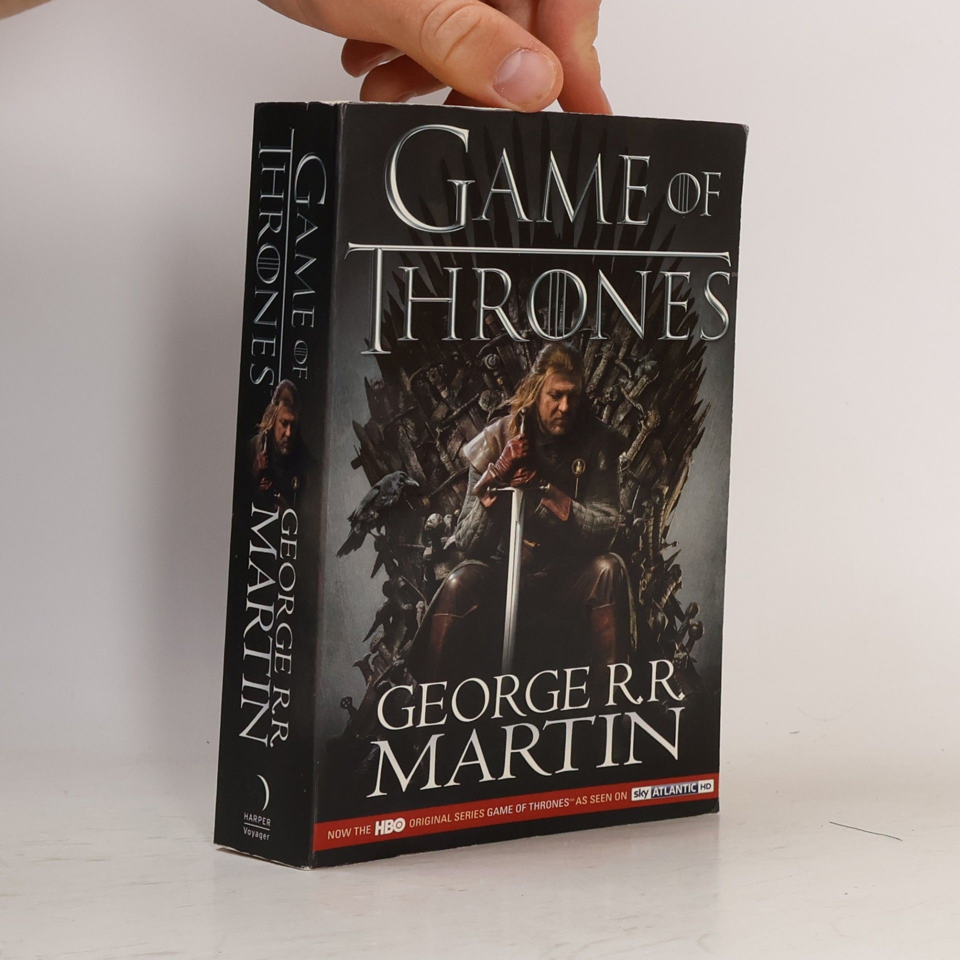 George R. R. Martin Game of Thrones. Book One of a Song of Ice and Fire