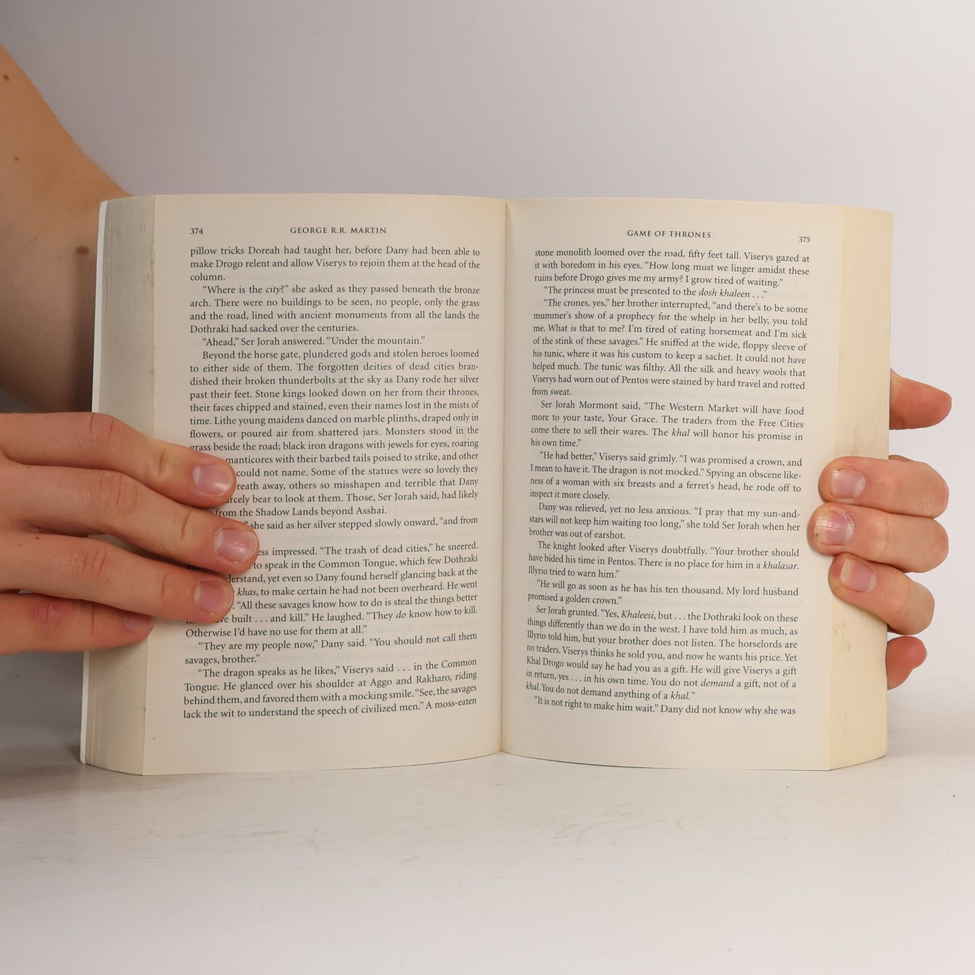 George R. R. Martin Game of Thrones. Book One of a Song of Ice and Fire