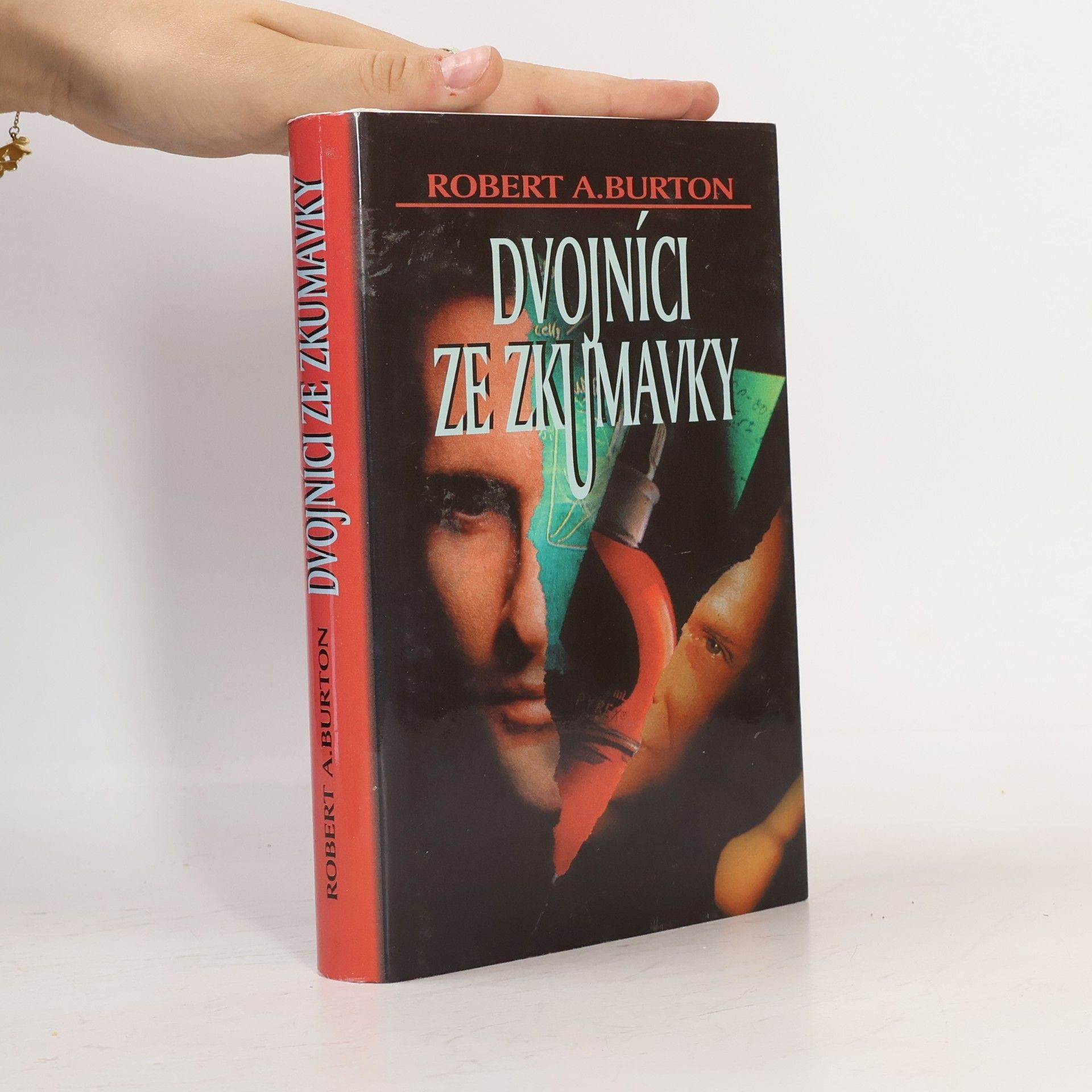 Miloš Chlouba Dvojníci ze zkumavky