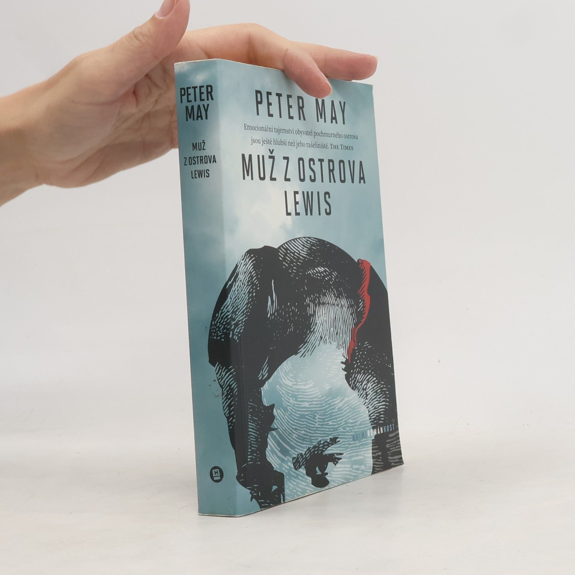 Peter May Muž z ostrova Lewis