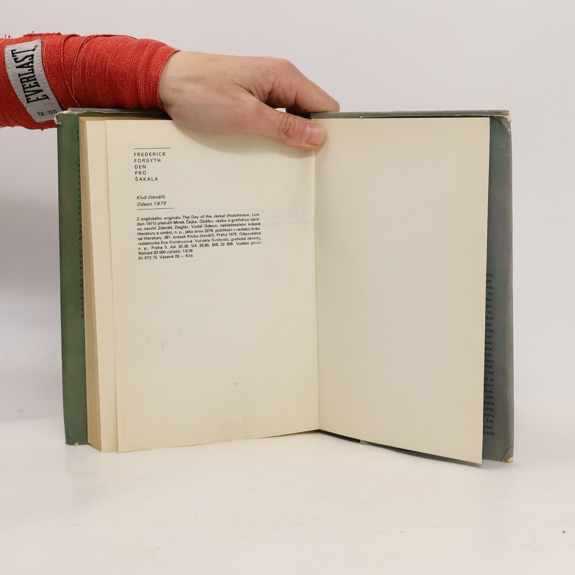 Frederick Forsyth Den pro Šakala