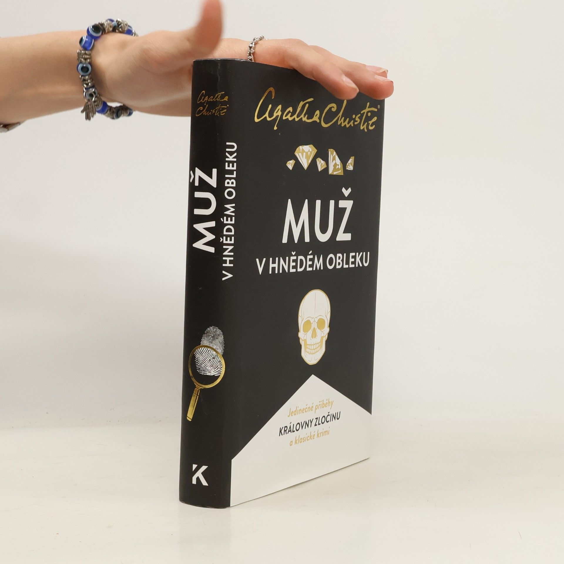 Agatha Christie Muž v hnědém obleku
