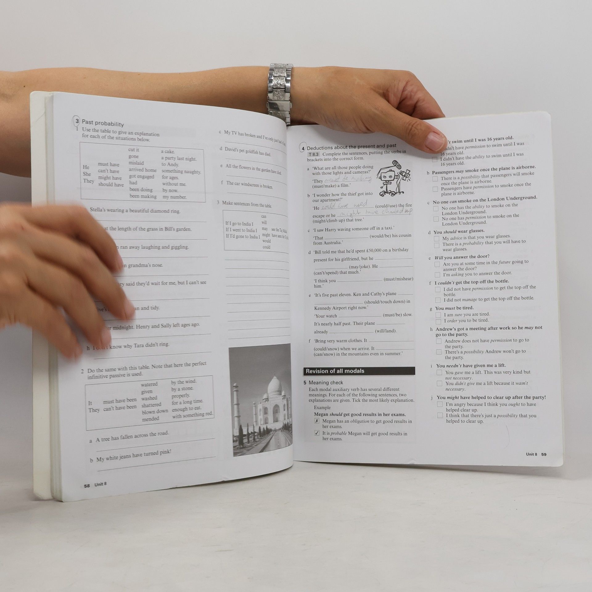 Jo Devoy New headway English course : upper-intermediate workbook