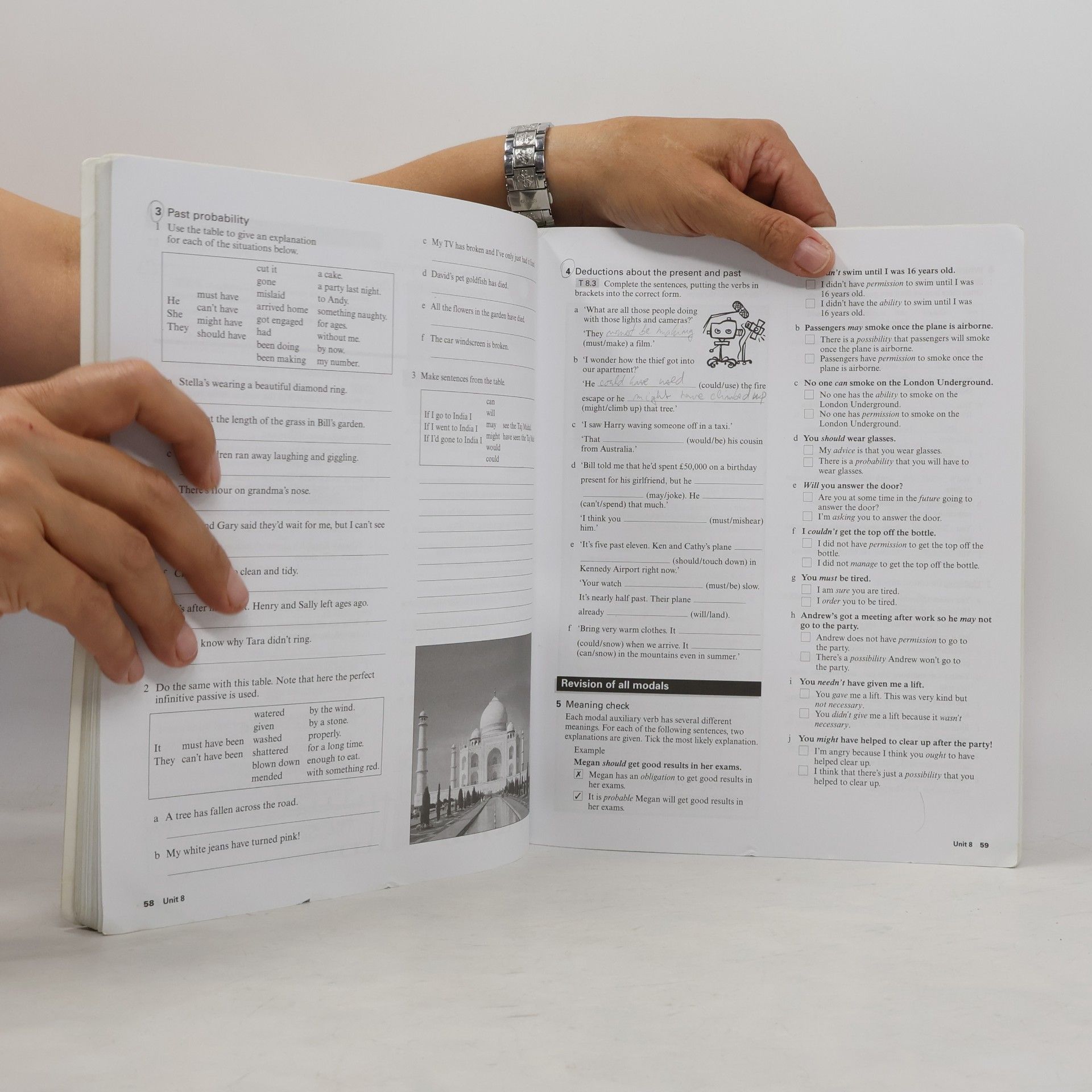 Jo Devoy New headway English course : upper-intermediate workbook