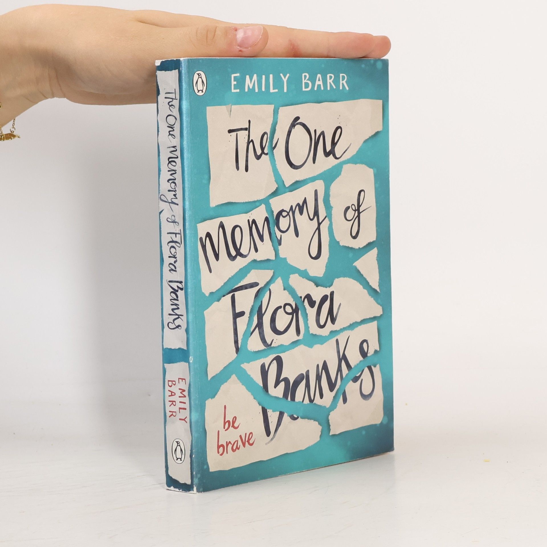 Emily Barr The One Memory of Flora Banks