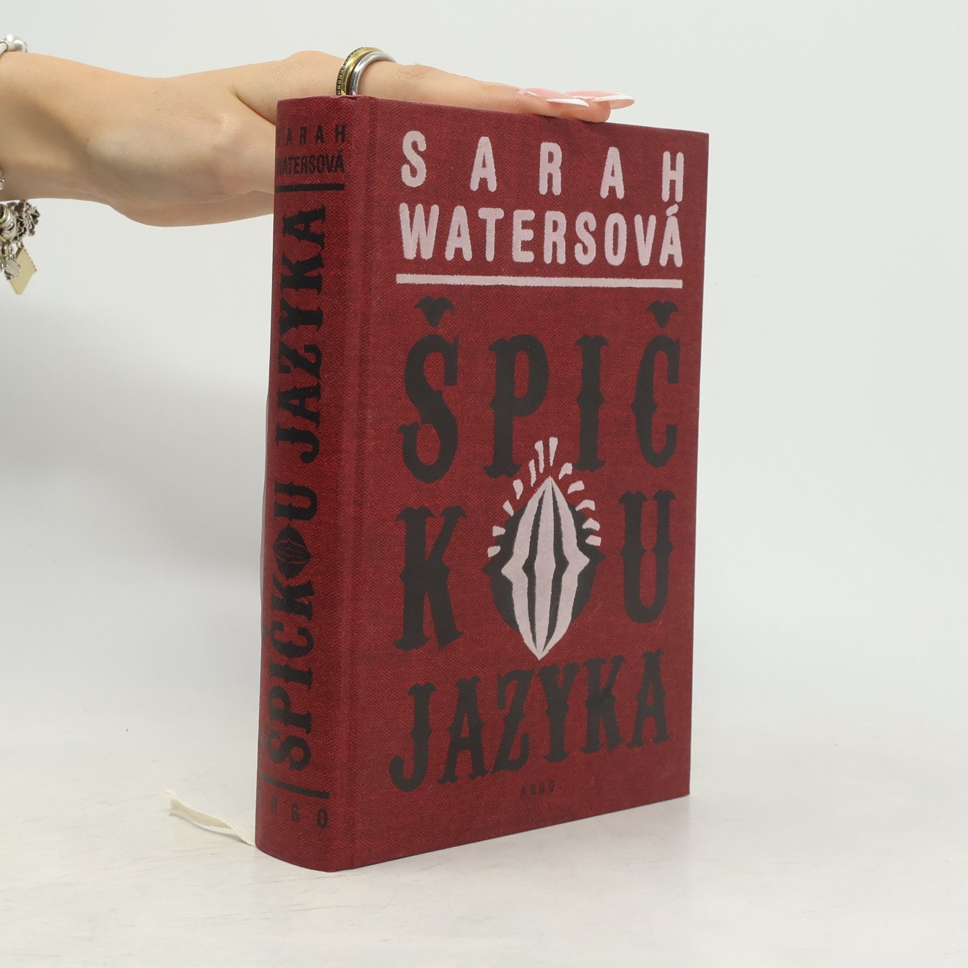 Sarah Waters Špičkou jazyka