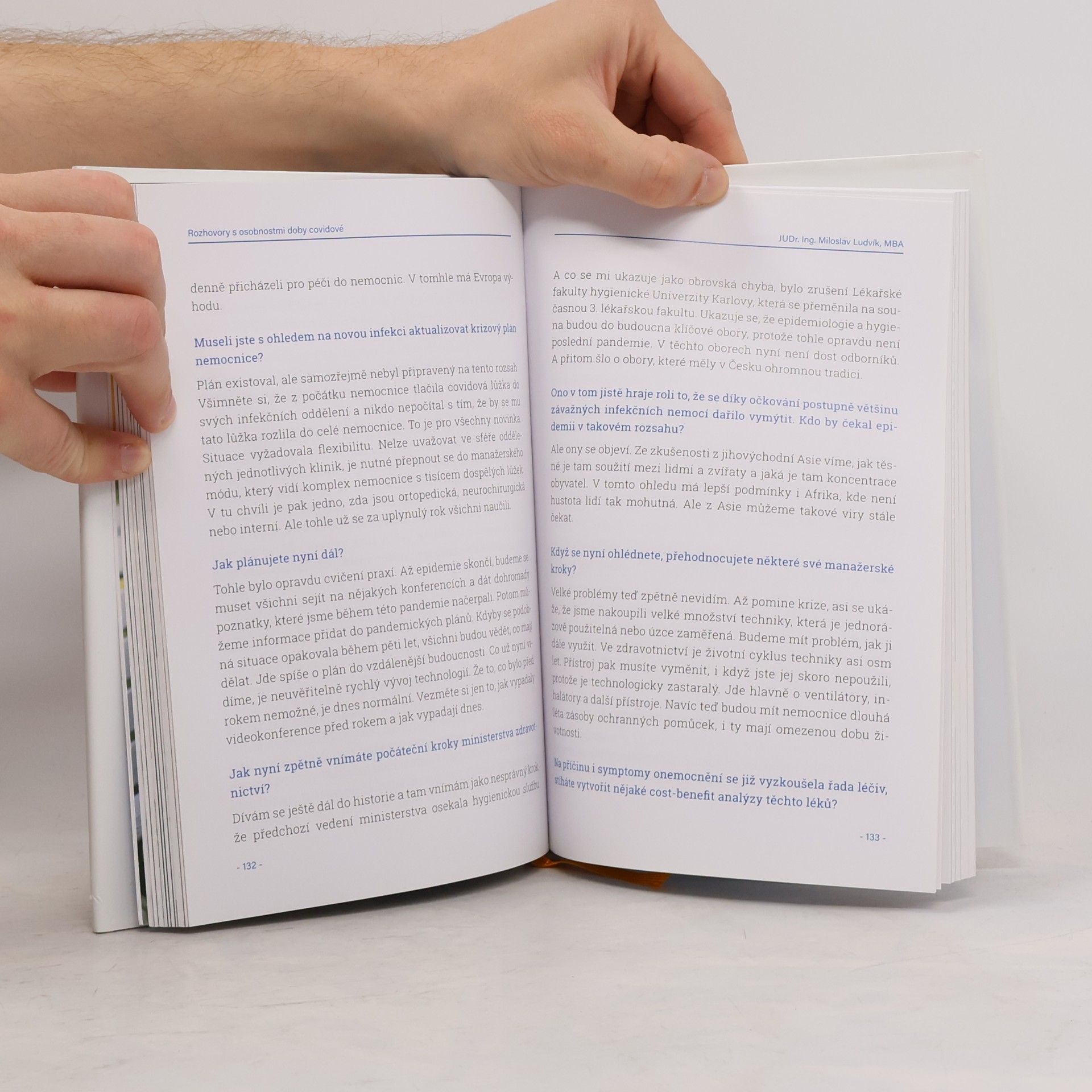 Autorenkollektiv Rozhovory s osobnostmi doby covidové