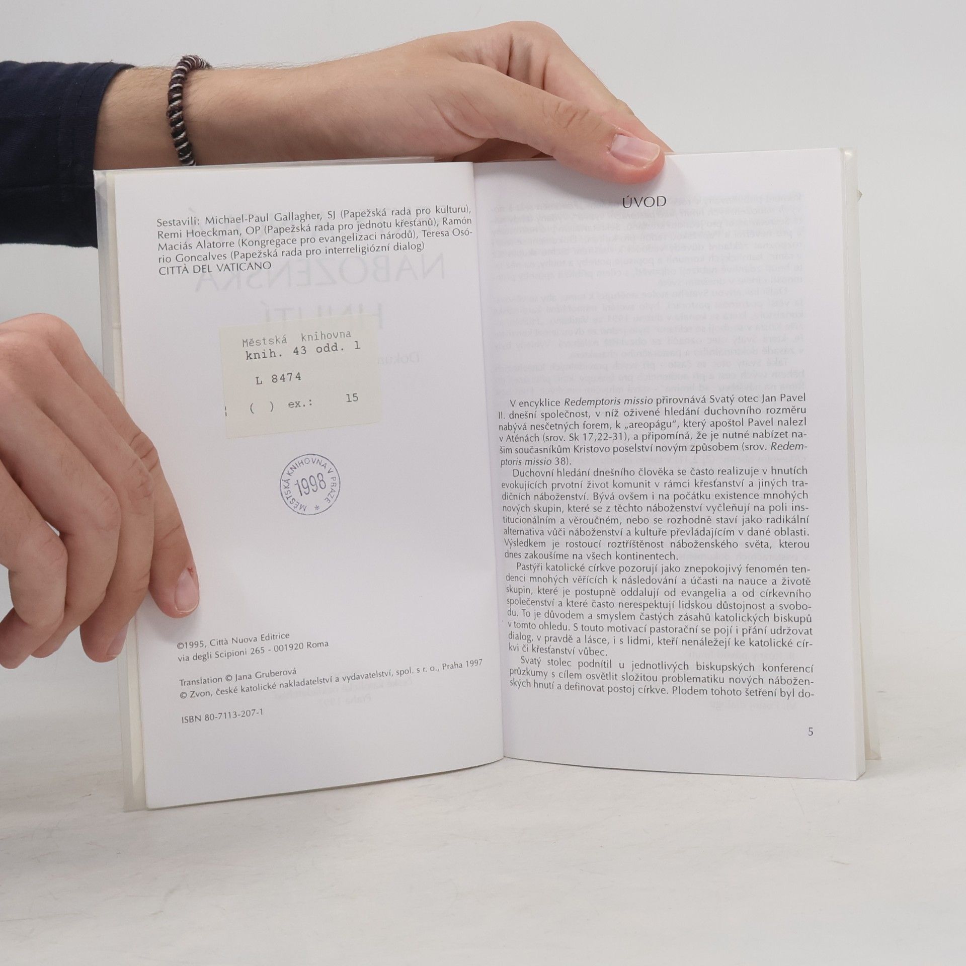 Autorenkollektiv Sekty a nová náboženská hnutí