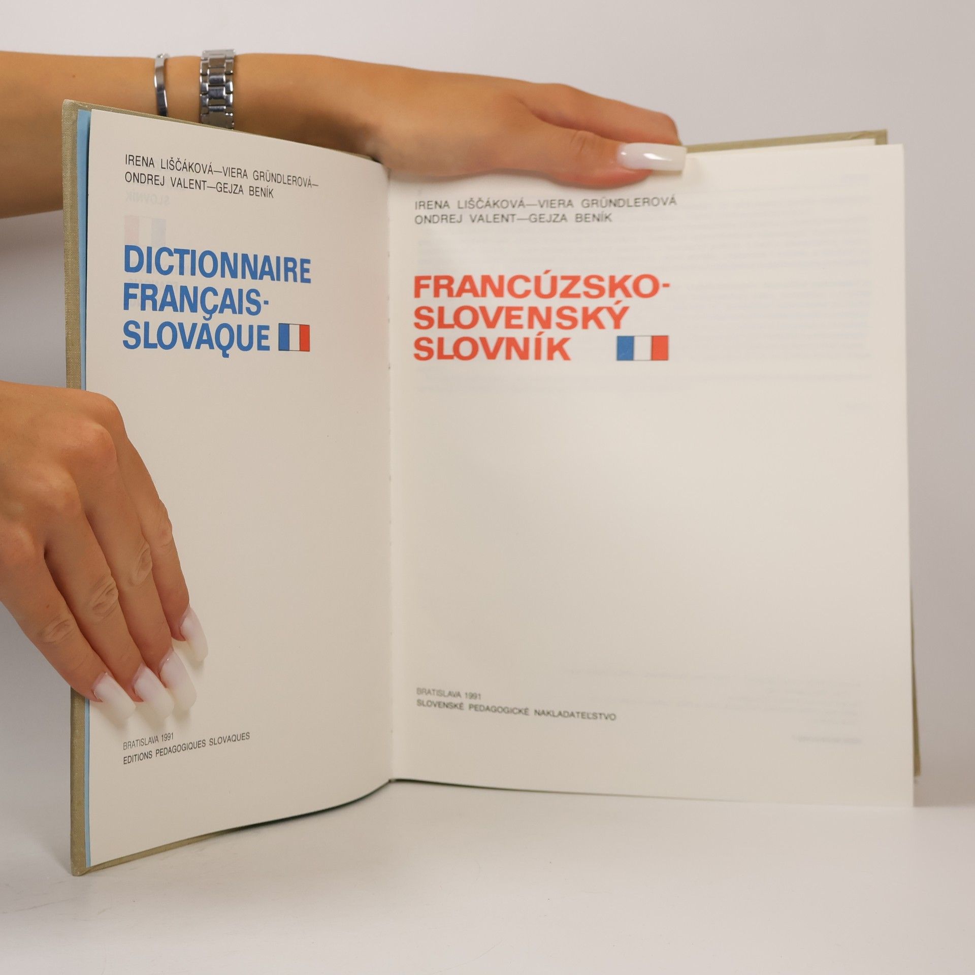 Irena Liščáková Francúzsko-slovenský slovník