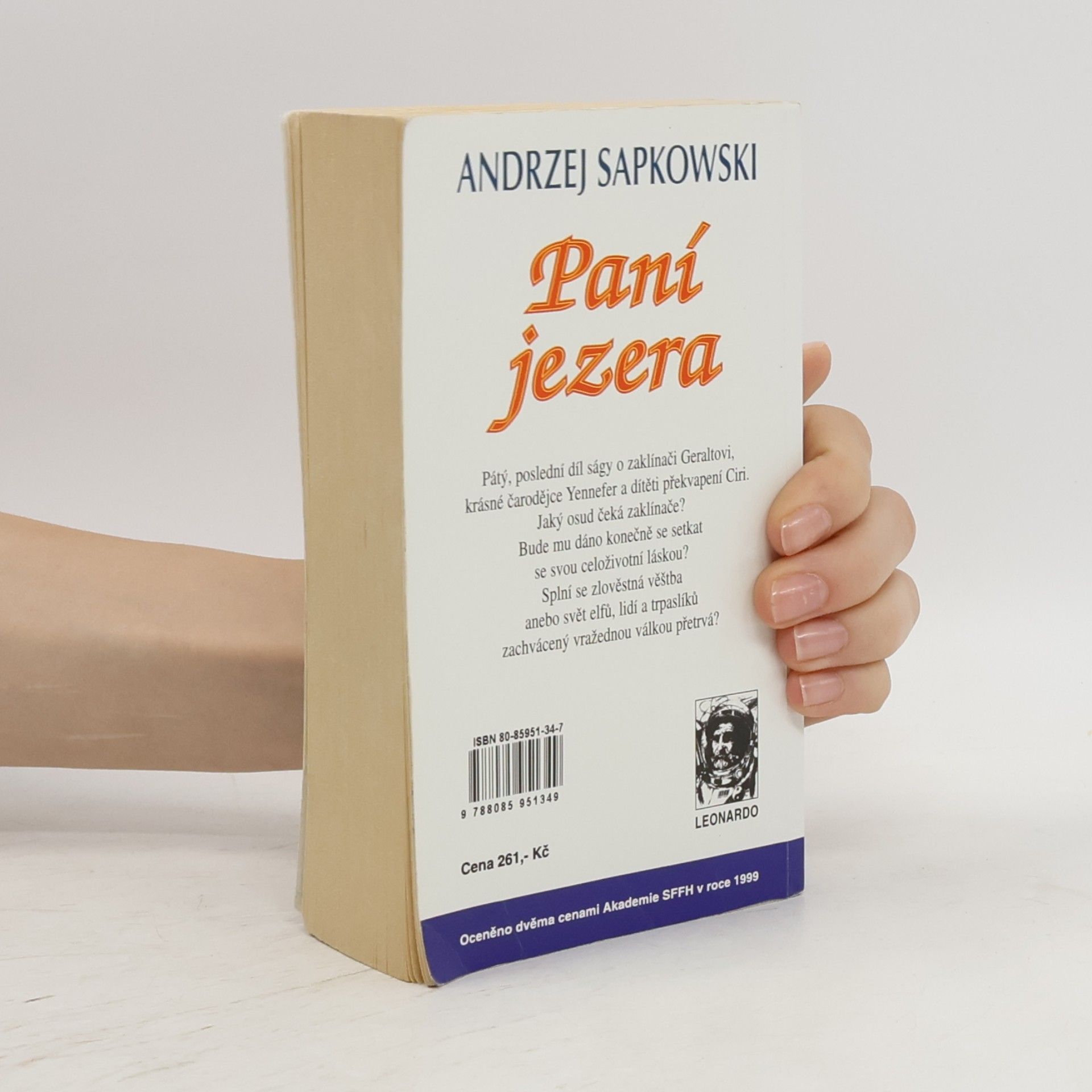 Andrzej Sapkowski Paní jezera