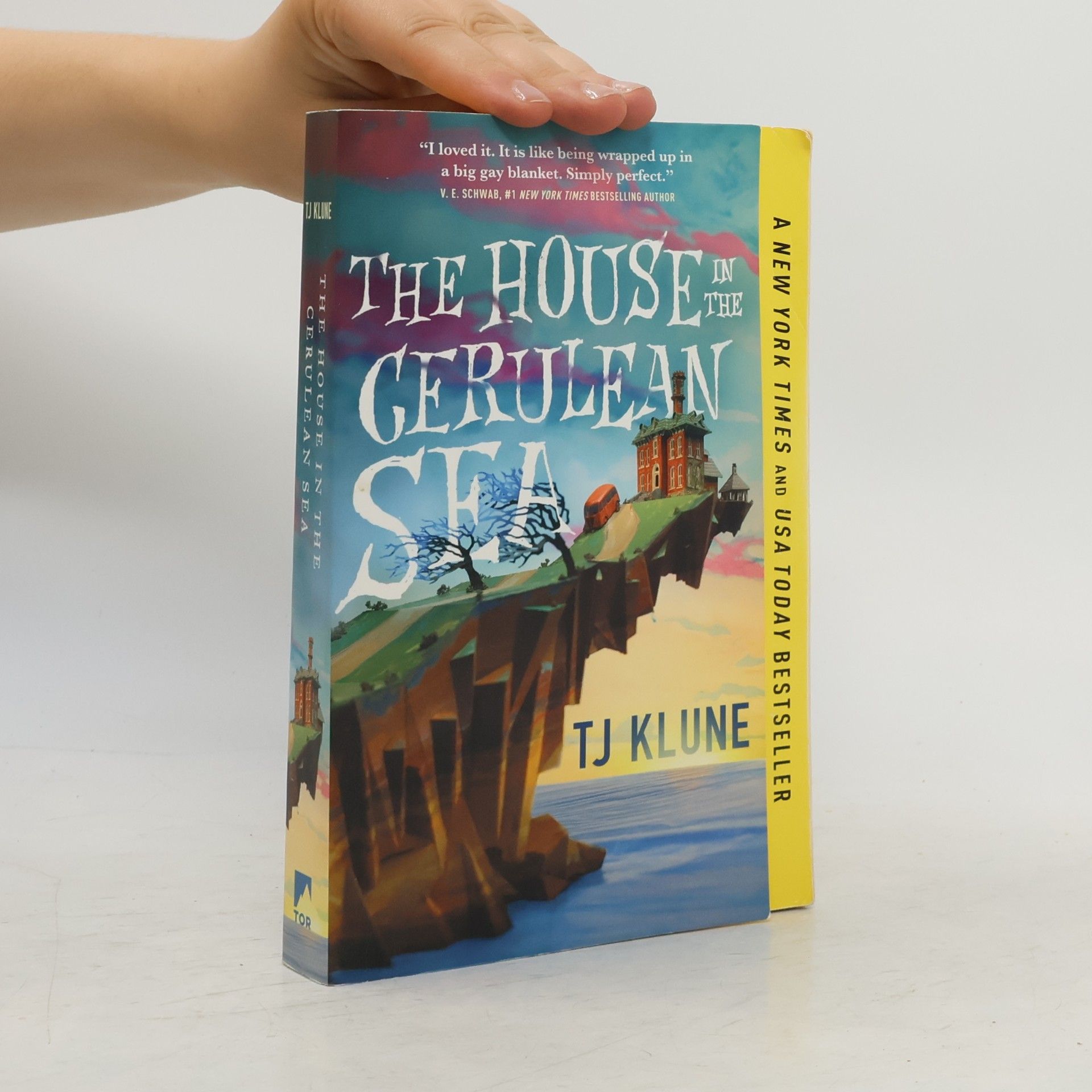 T. J. Klune The House in the Cerulean Sea