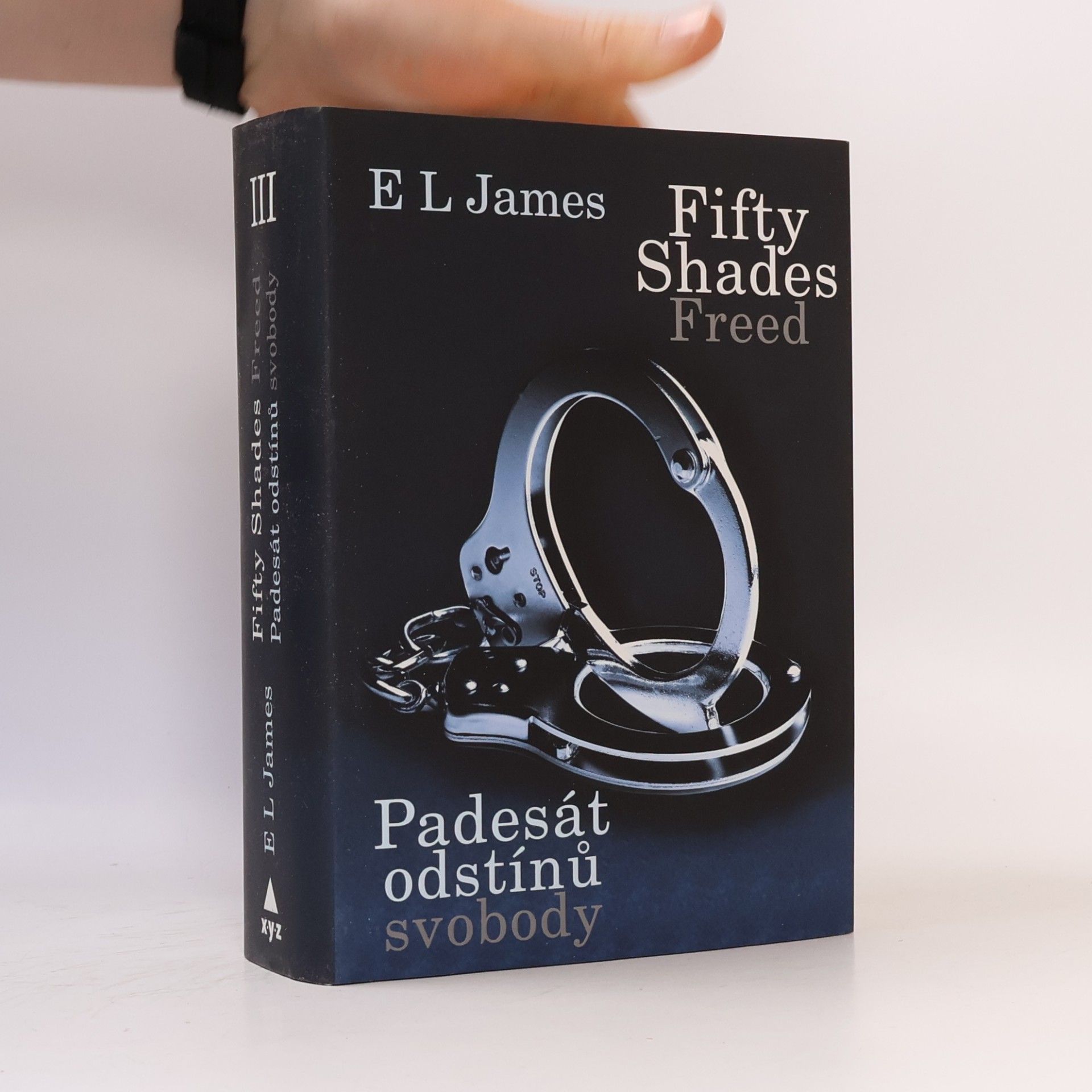 E L James Padesát odstínů svobody