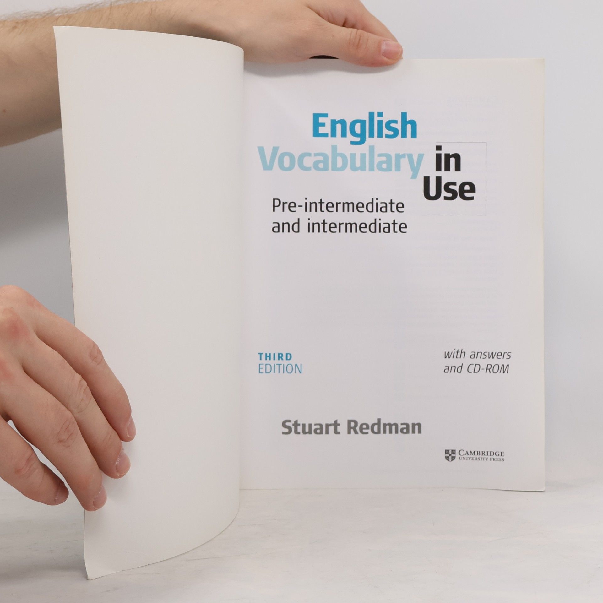 AA.VV. English Vocabulary in Use. Pre-intermediate & Intermediate