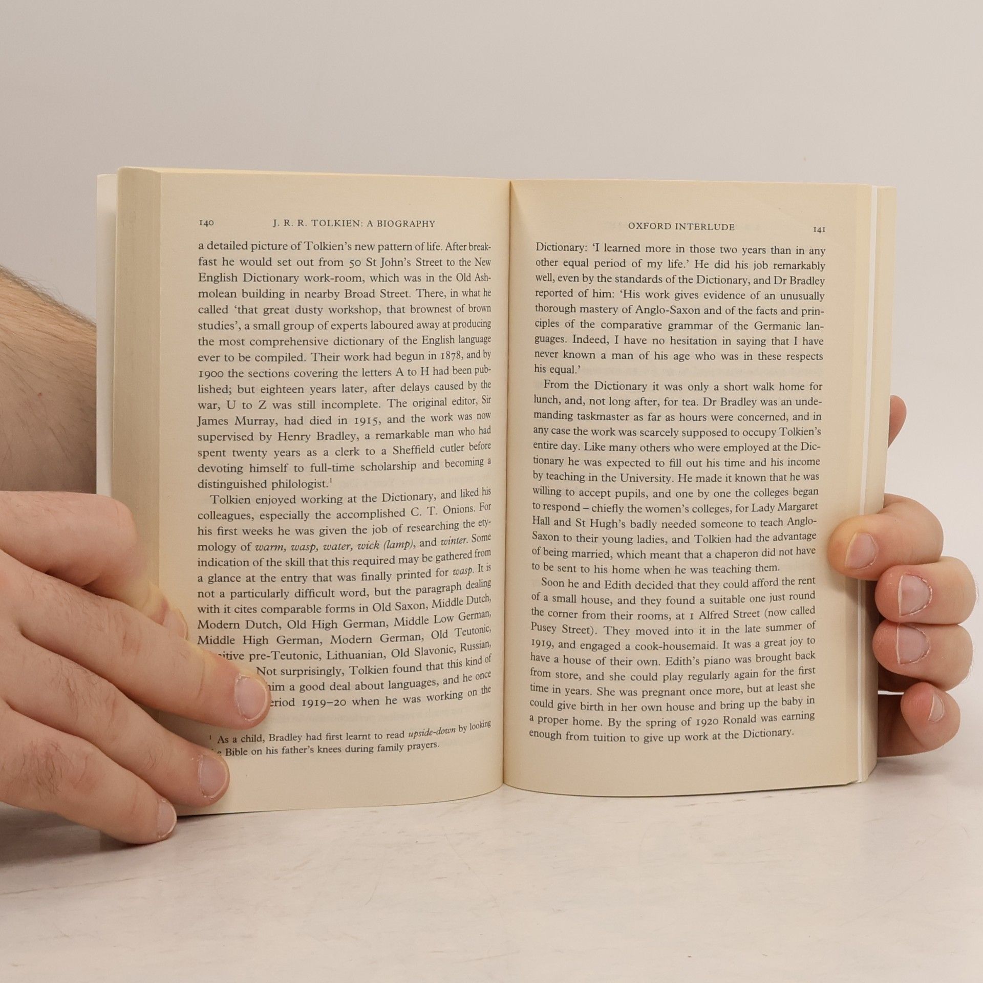 Humphrey Carpenter J. R. R. Tolkien. A Biography