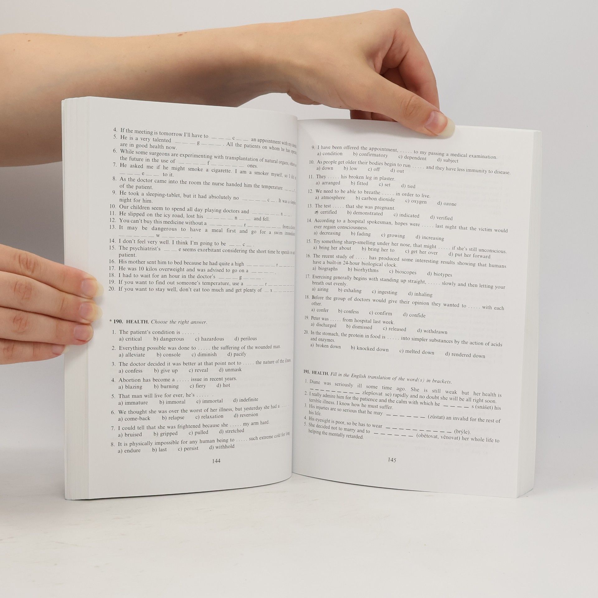 Mariusz Misztal Practise your English. Thematic vocabulary in tests. Intermediate and advanced level