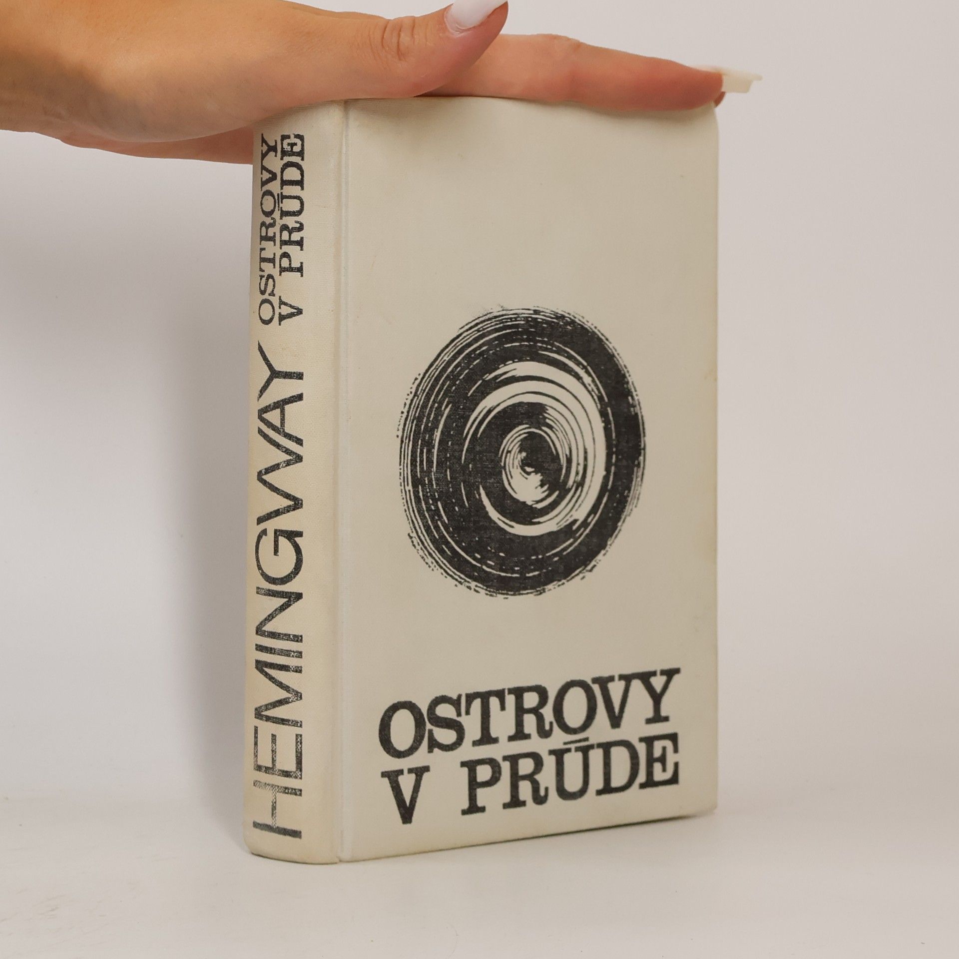 Ernest Hemingway Ostrovy v prúde