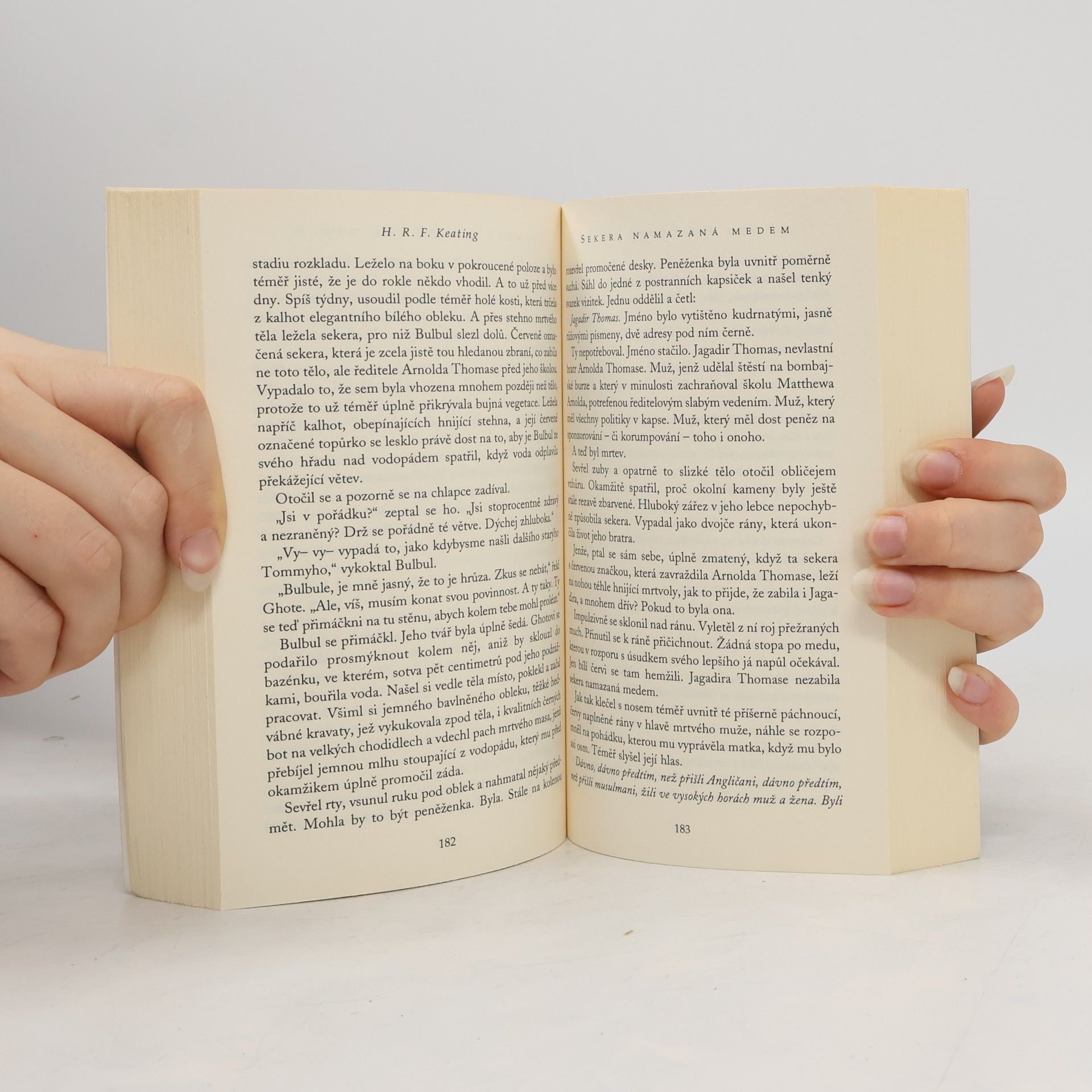 Kolektiv autorů Láska a jiné zločiny : 8 novel největších spisovatelů detektivního žánru