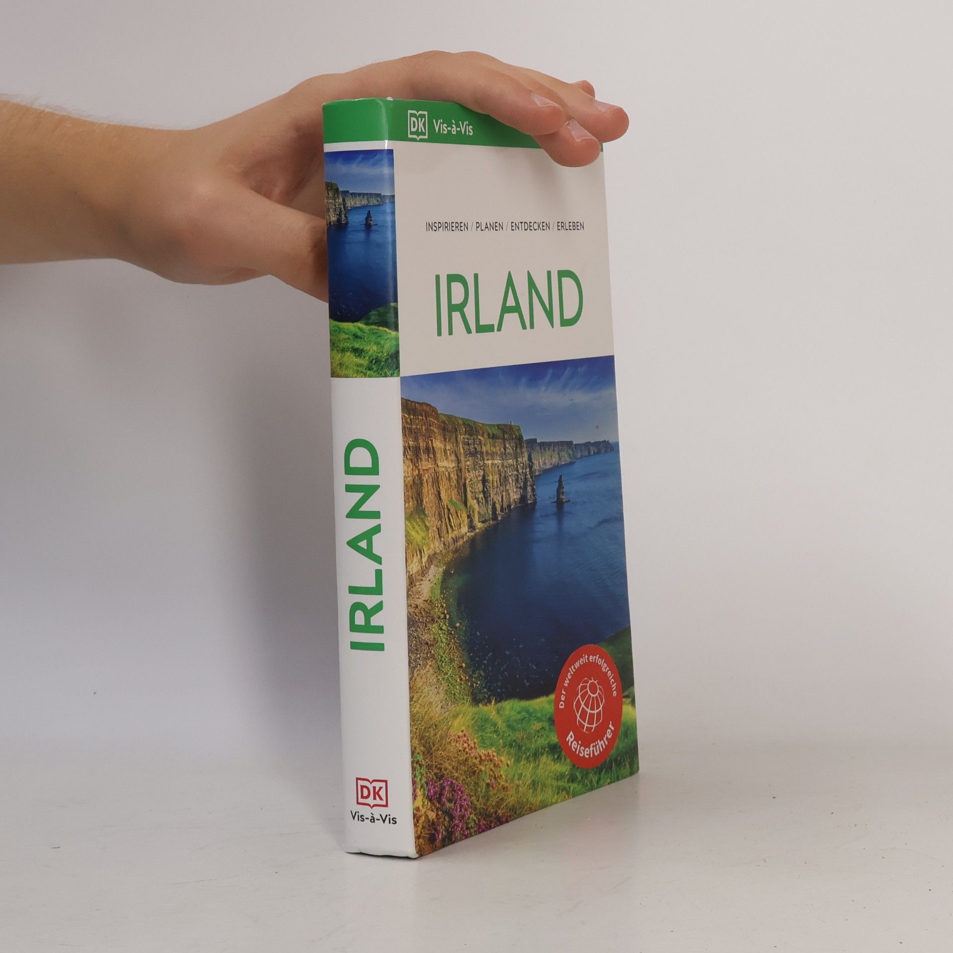 Kolektiv autorů Vis-à-Vis Reiseführer Irland. Mit detailreichen 3-D-Illustrationen