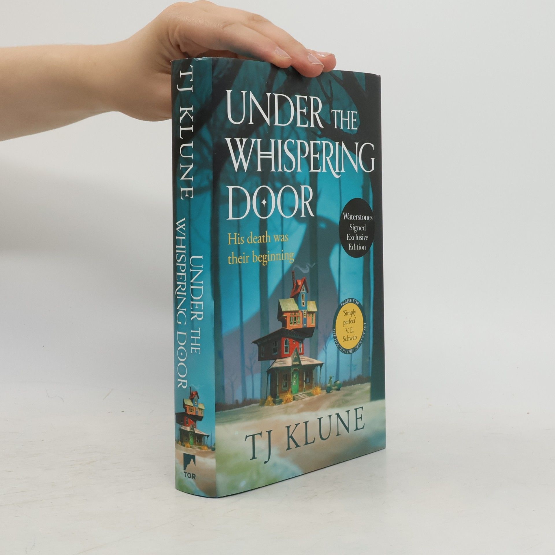 TJ Klune Under the Whispering Door