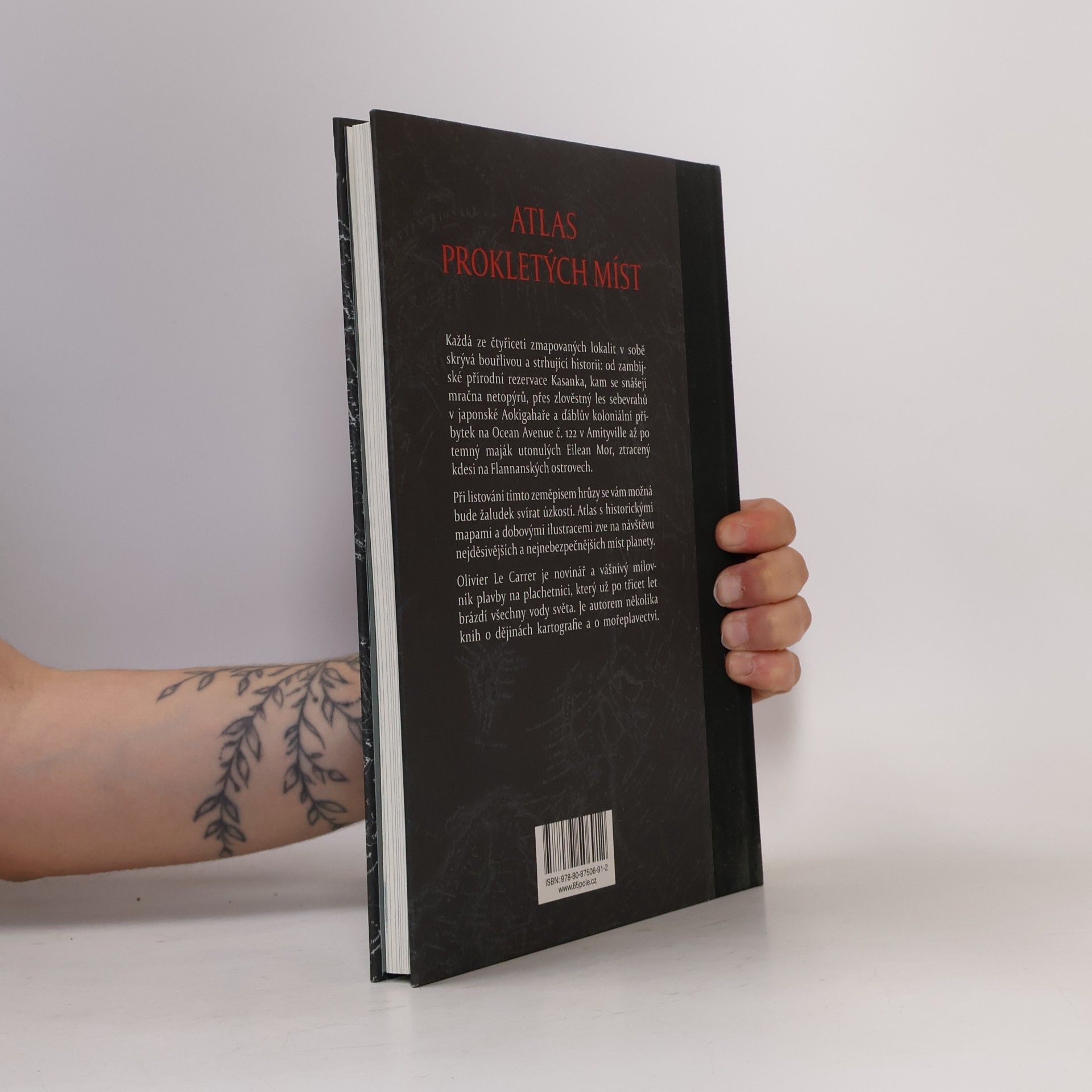 Olivier Le Carrer Atlas prokletých míst