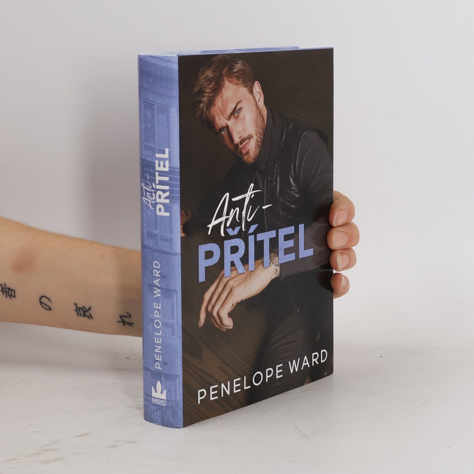 Penelope Ward Anti-přítel