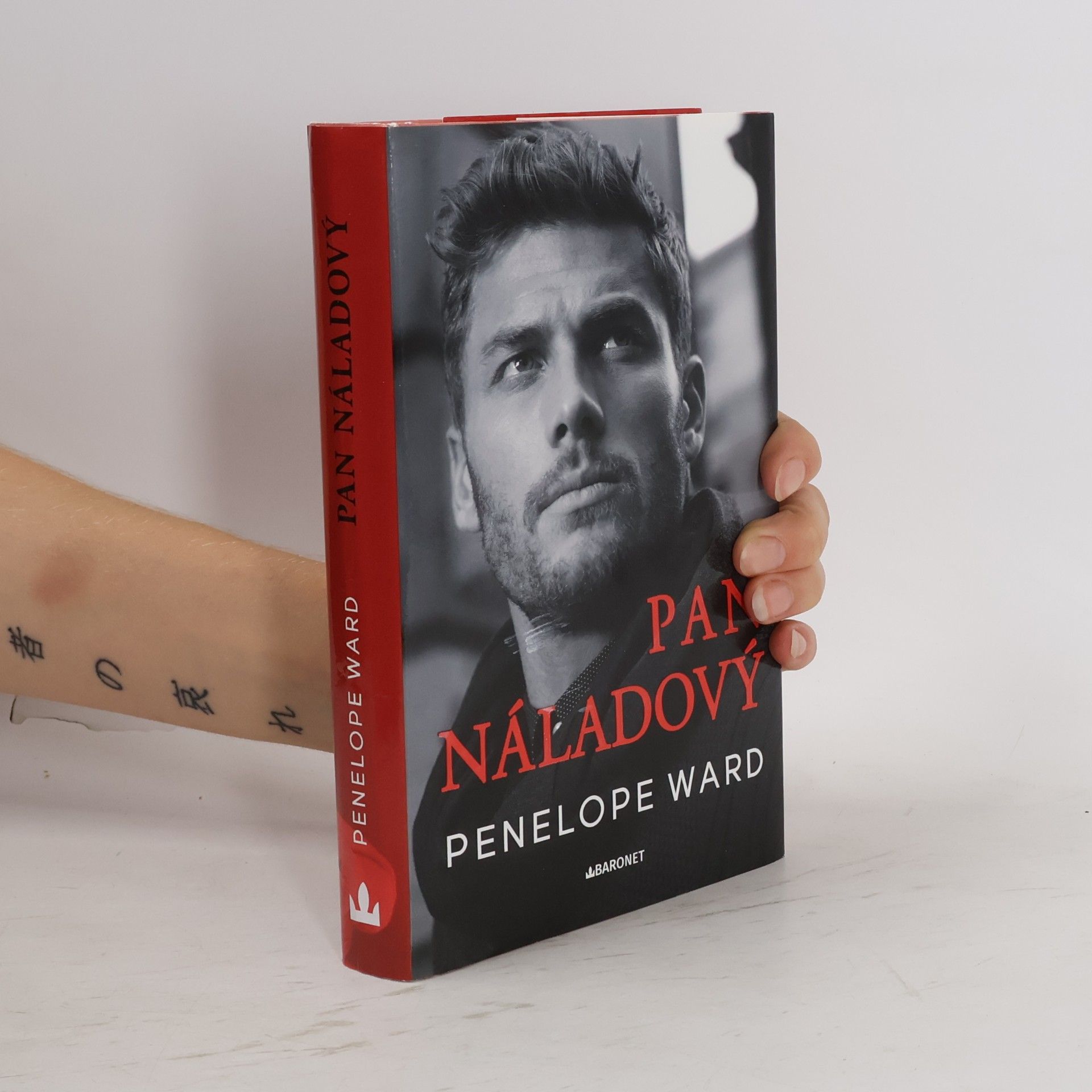 Penelope Ward Pan Náladový