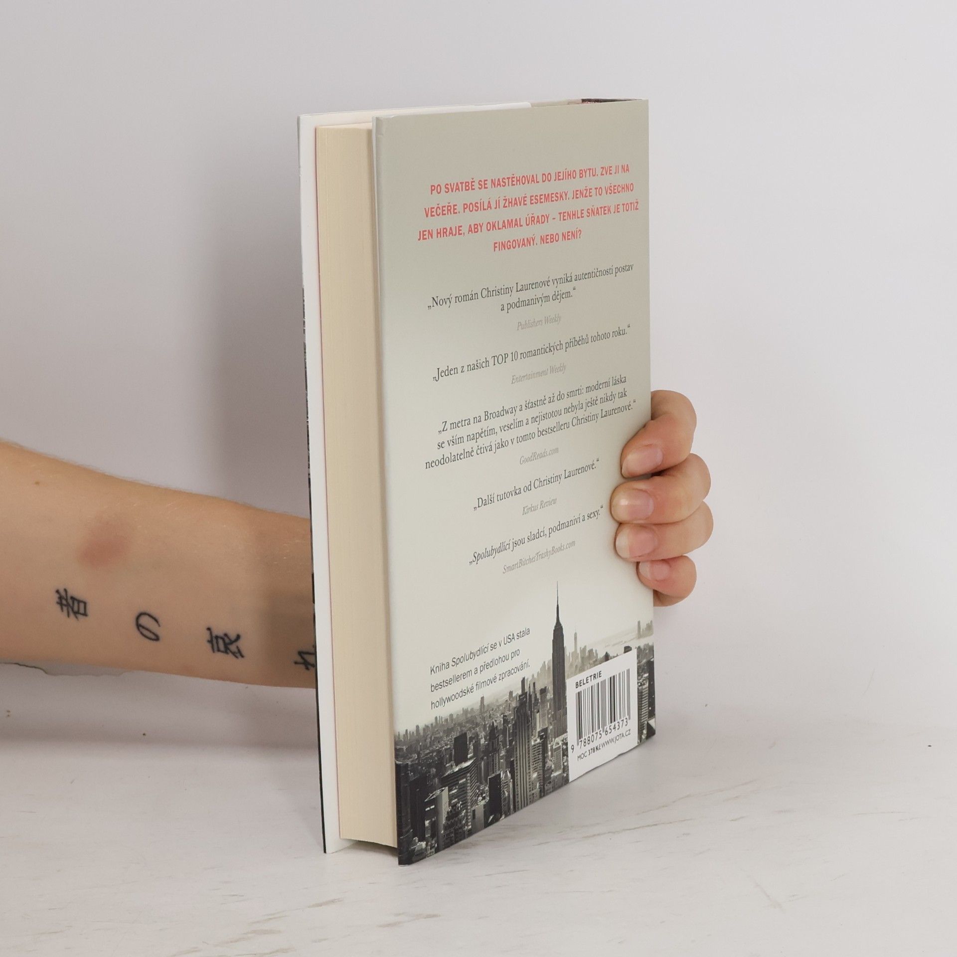 Christina Lauren Spolubydlící