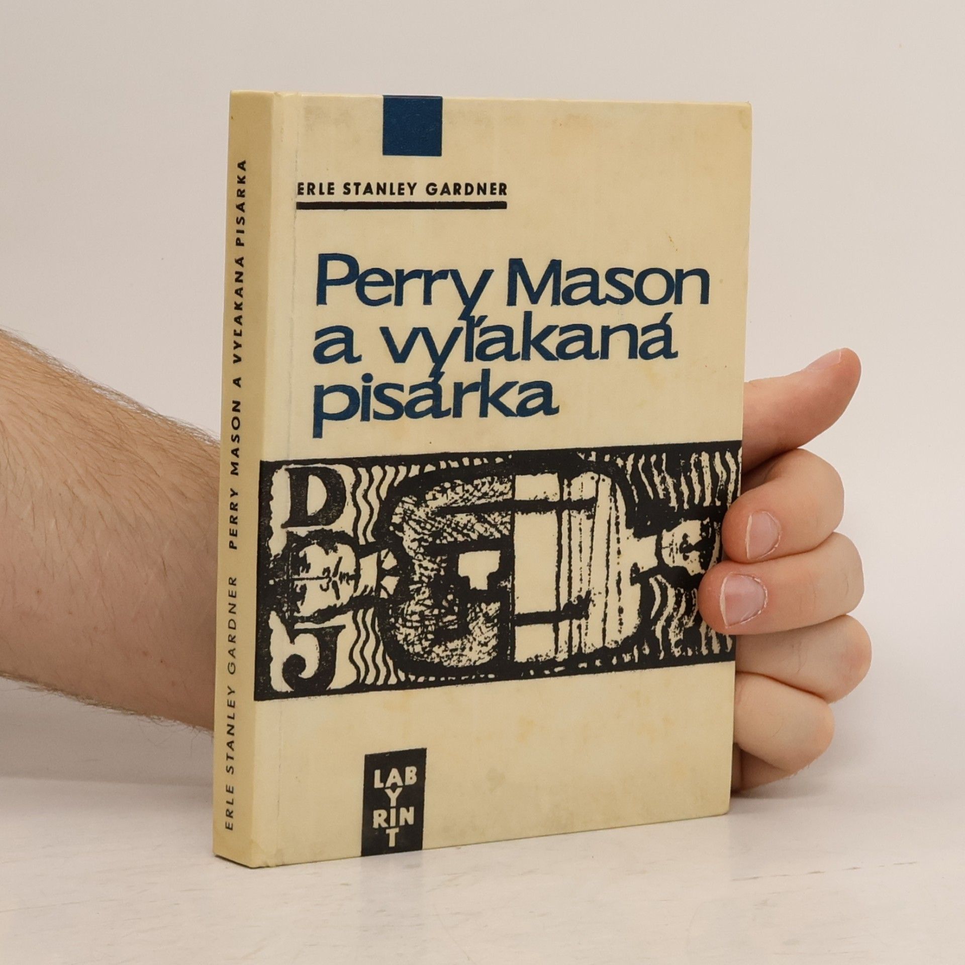 Erle Stanley Gardner Perry Mason a vyľakaná pisárka