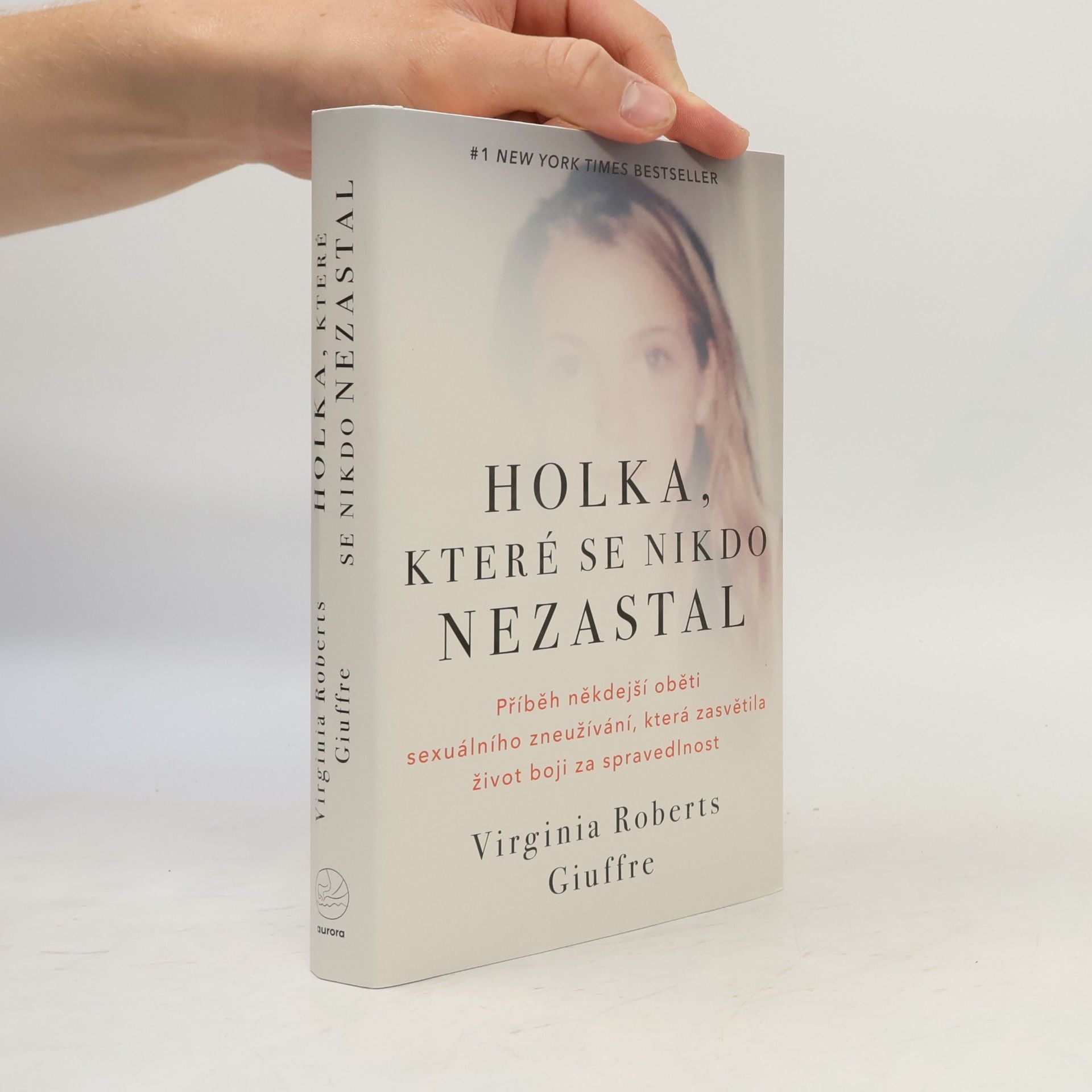 Virginia Roberts Giuffre Holka, které se nikdo nezastal