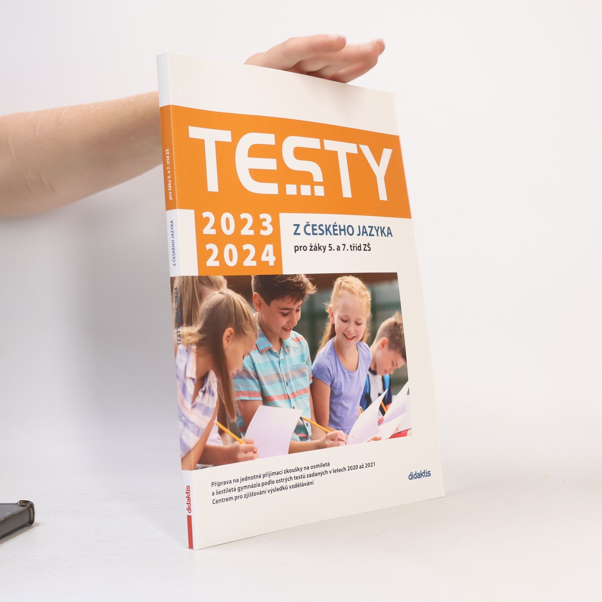 Autores varios Testy 2023-2024 z českého jazyka pro žáky 5. a 7. tříd ZŠ