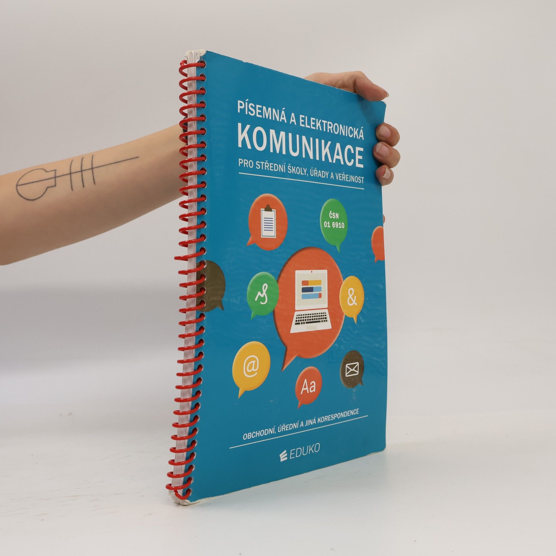 Irena Hochová Písemná a elektronická komunikace pro střední školy, úřady a veřejnost