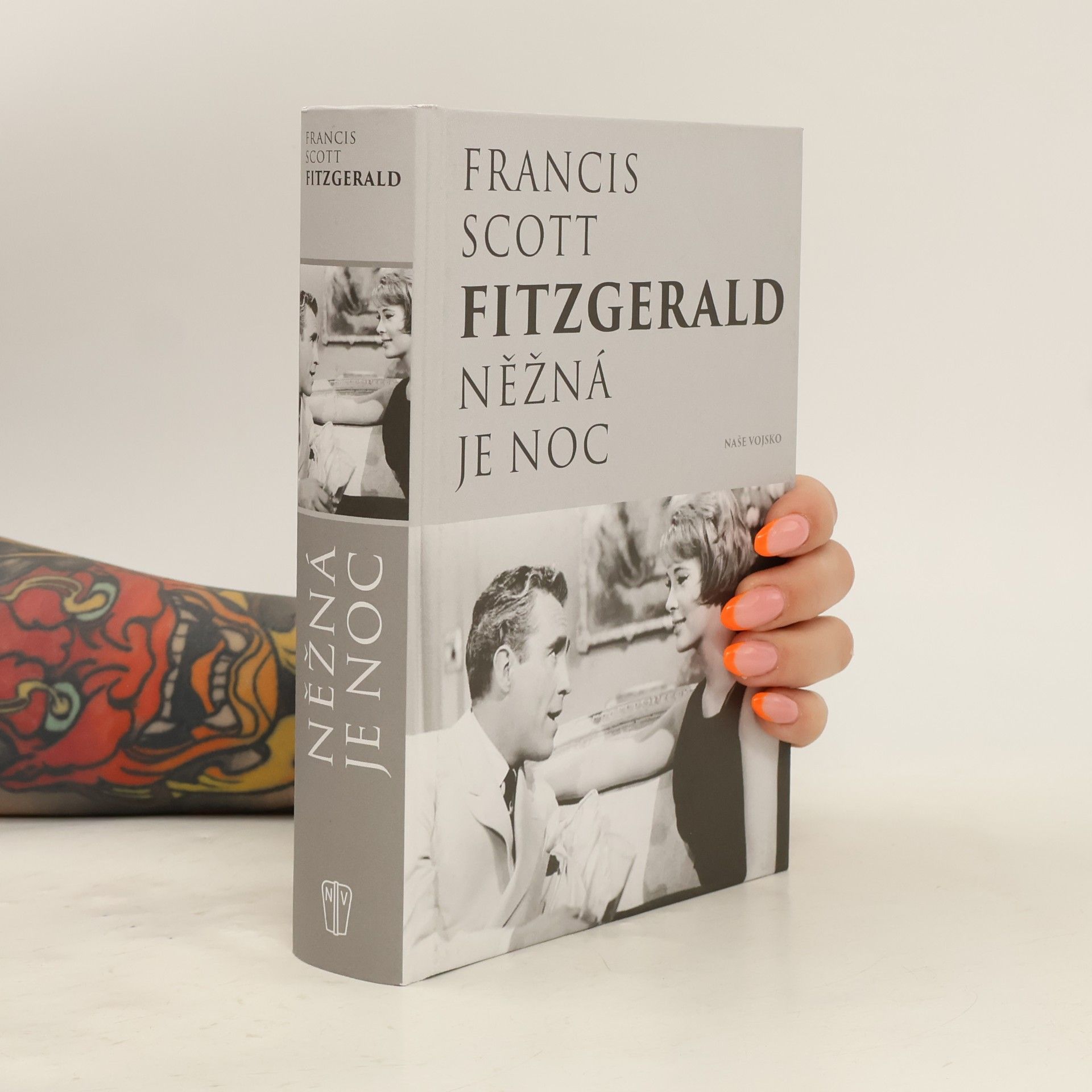 Francis Scott Fitzgerald Něžná je noc