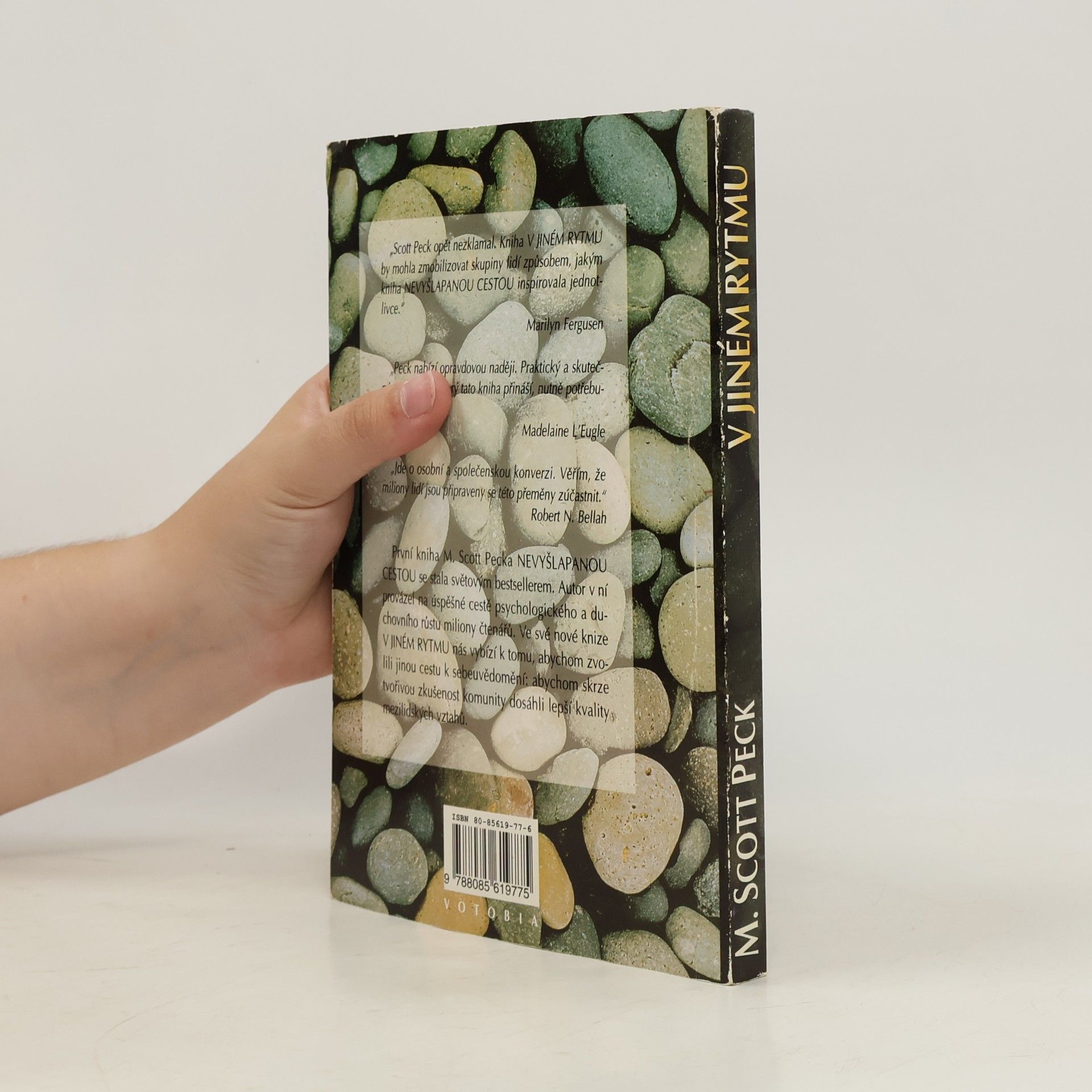 M. Scott Peck V jiném rytmu : vytváření komunit