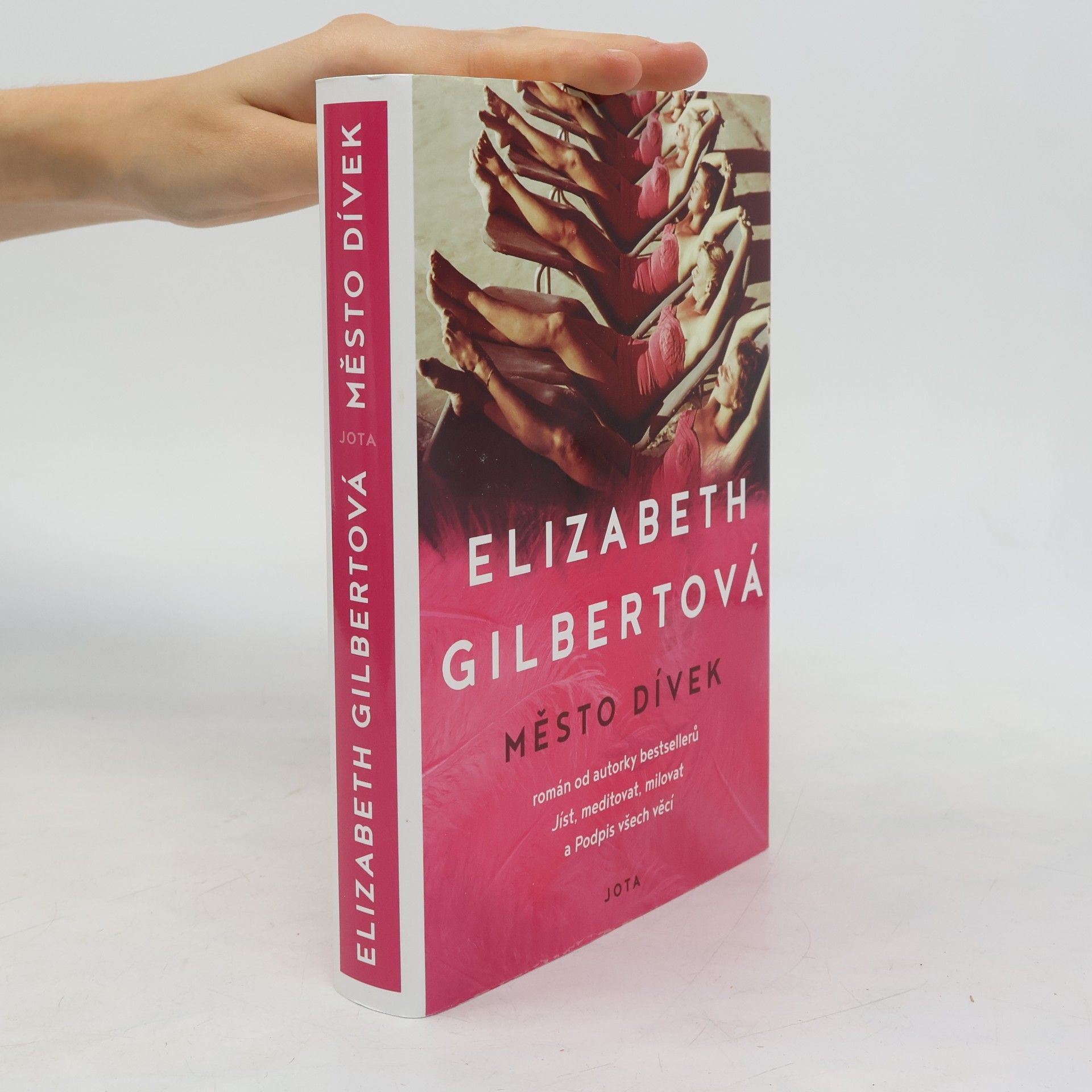 Elizabeth Gilbert Město dívek