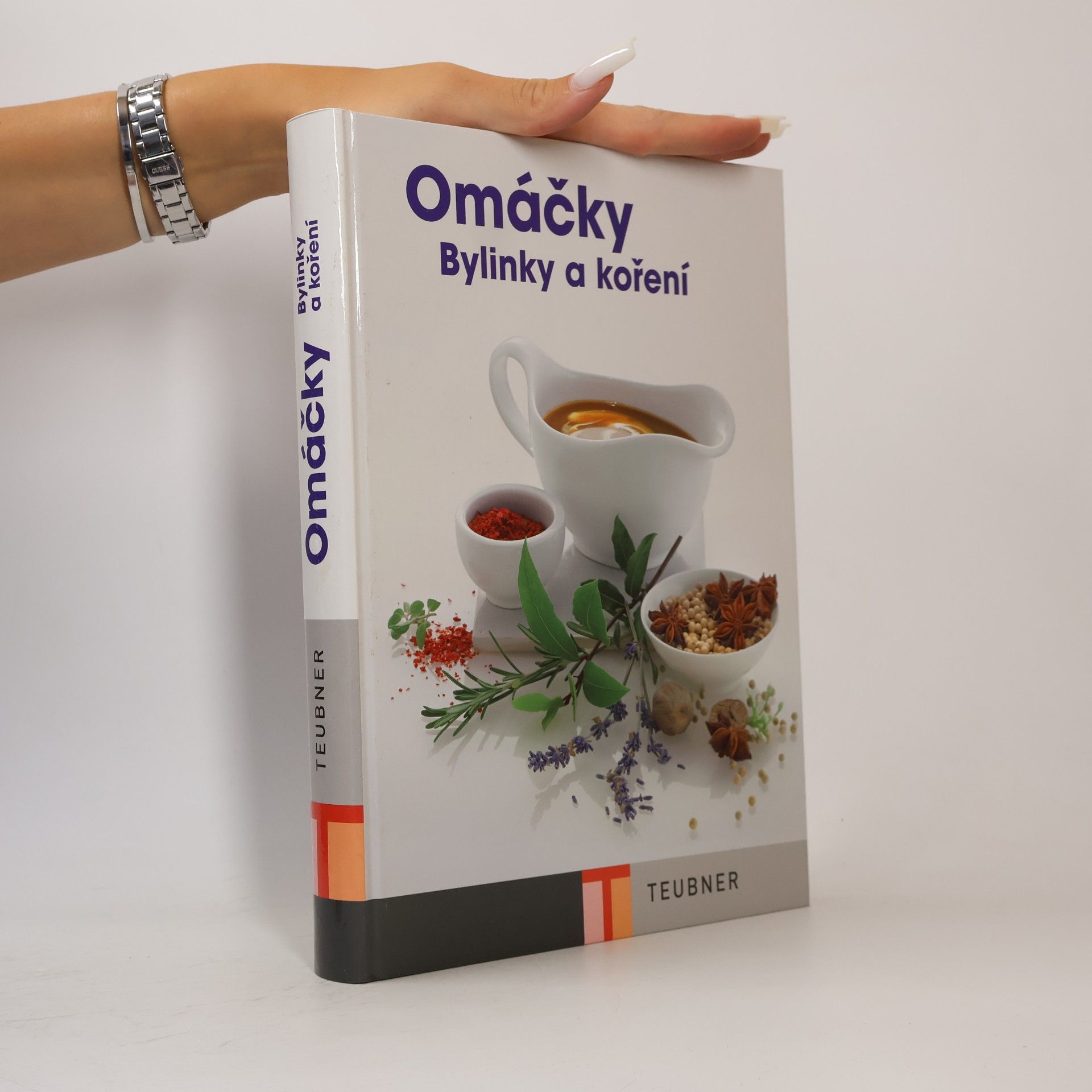 Autorenkollektiv Omáčky. Bylinky a koření