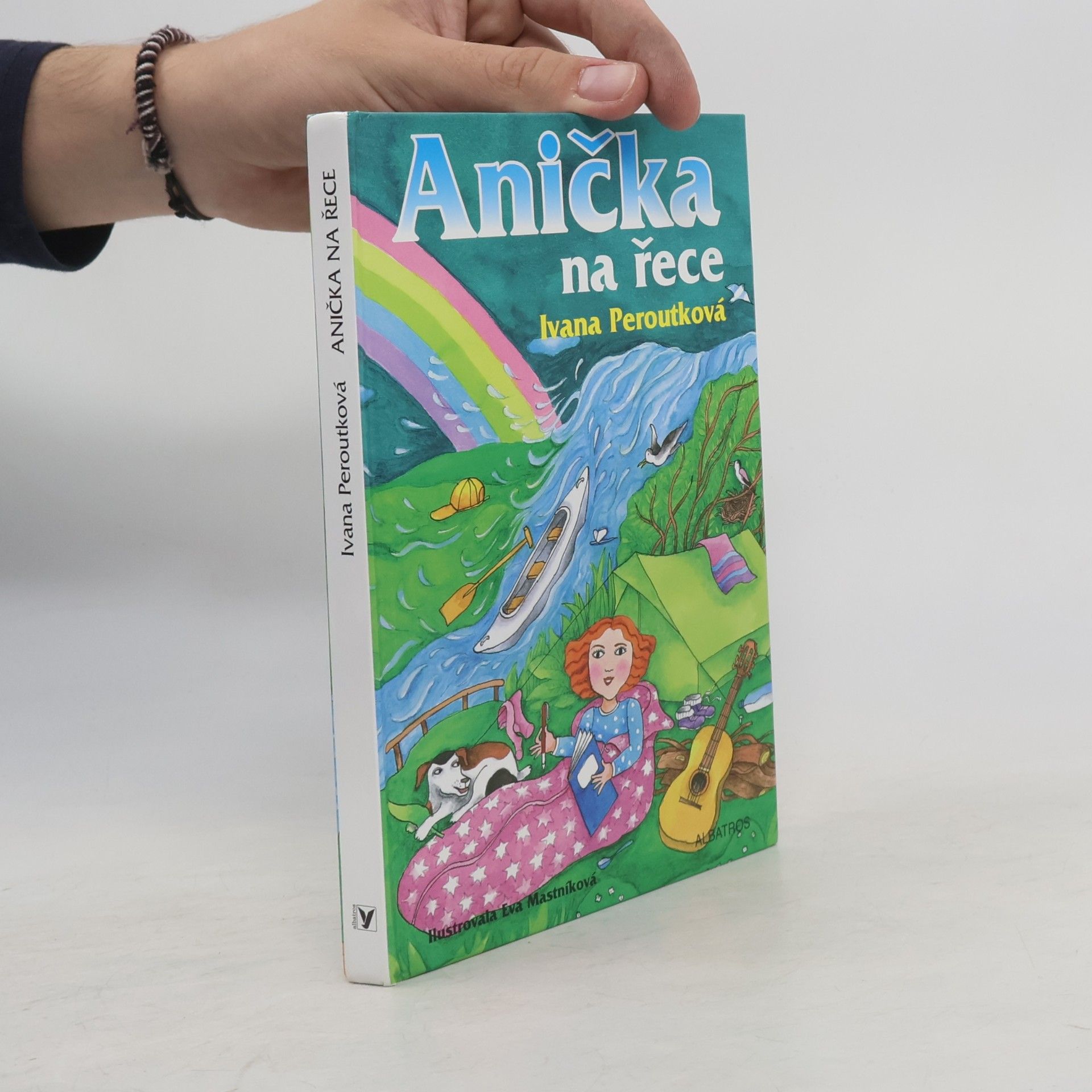 Peroutková Ivana Anička na řece