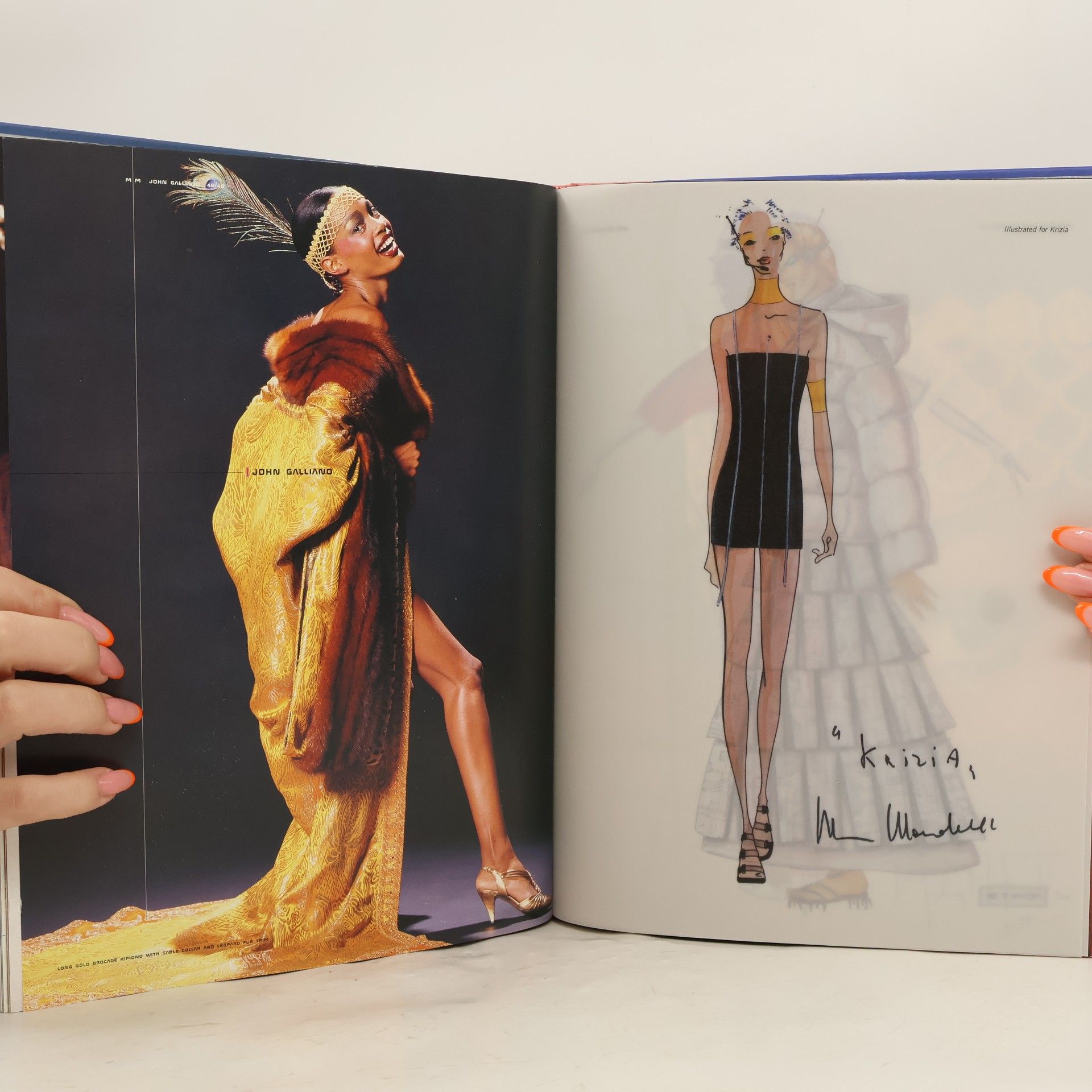 Roberta Wolf Millennium mode : fashion forecasts from 40 top designers