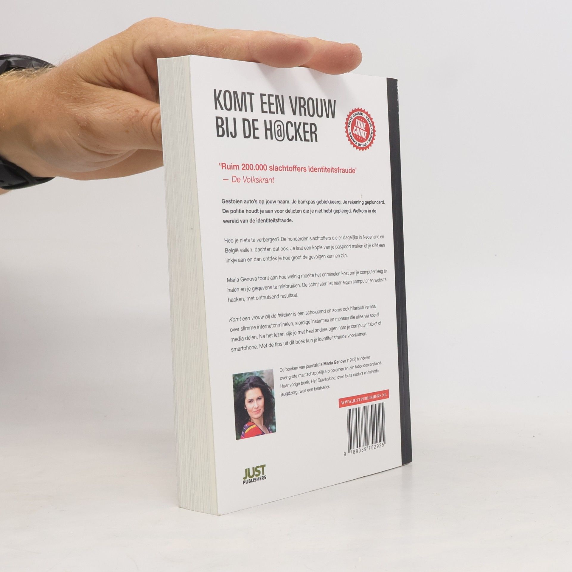 Maria Genova Komt een vrouw bij de hacker
