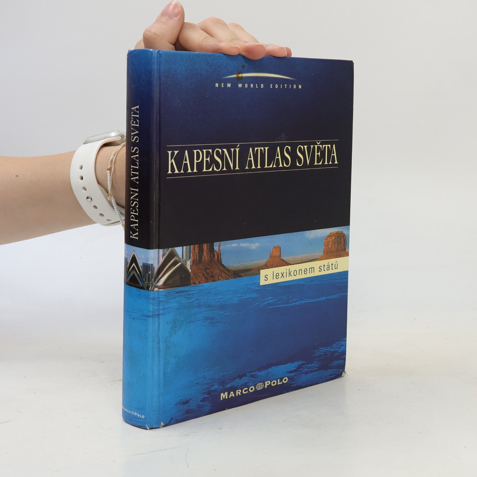 Autorenkollektiv Kapesní atlas světa. S lexikonem států