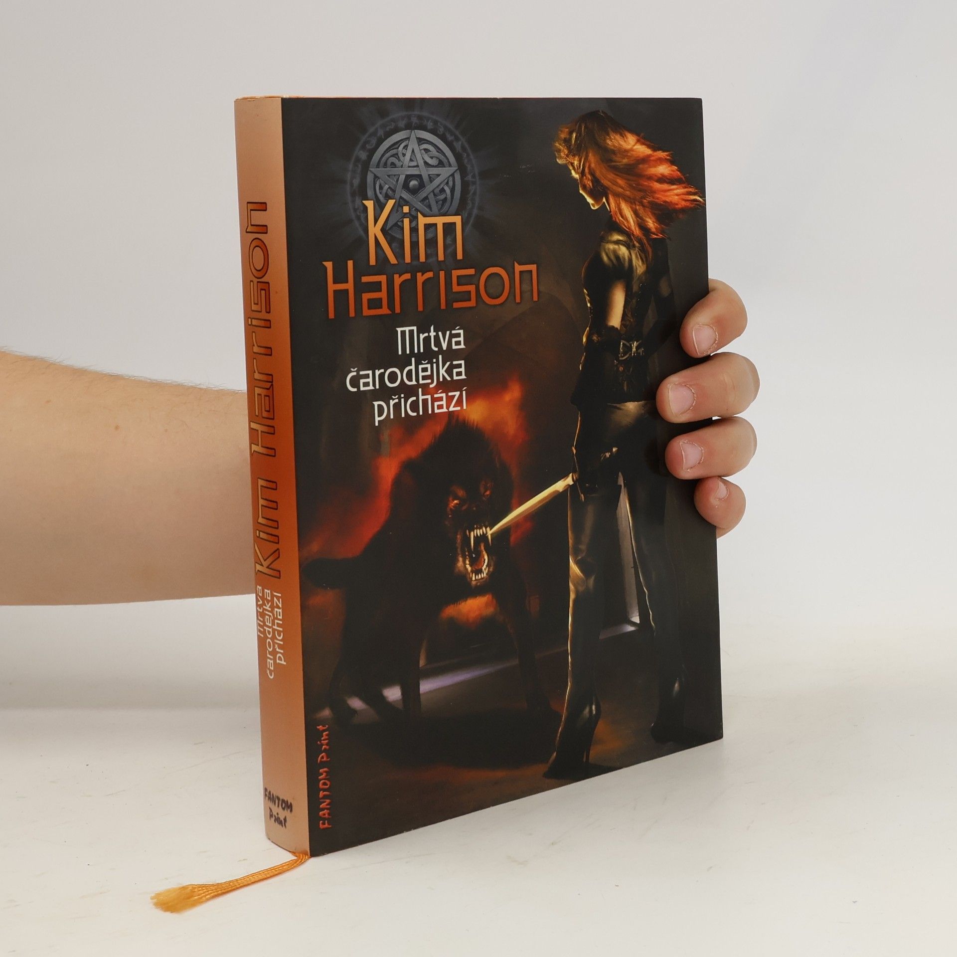 Kim Harrison Mrtvá čarodějka přichází. 1