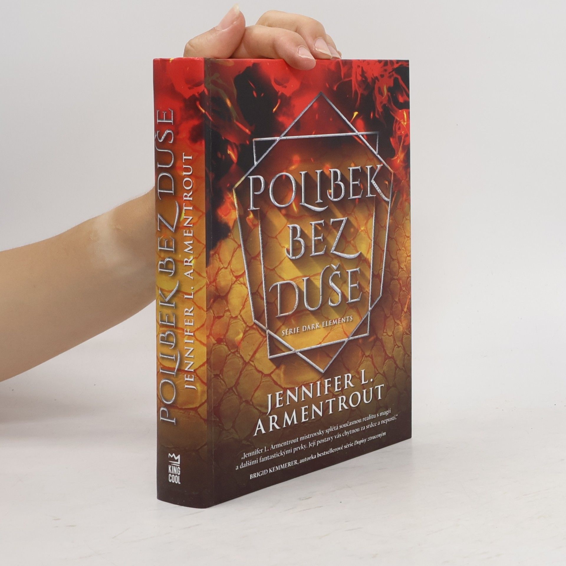 Jennifer Armentrout Polibek bez duše