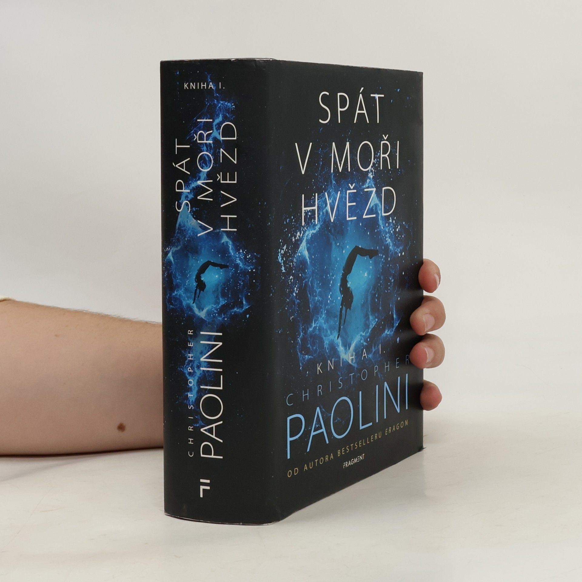 Christopher Paolini Spát v moři hvězd