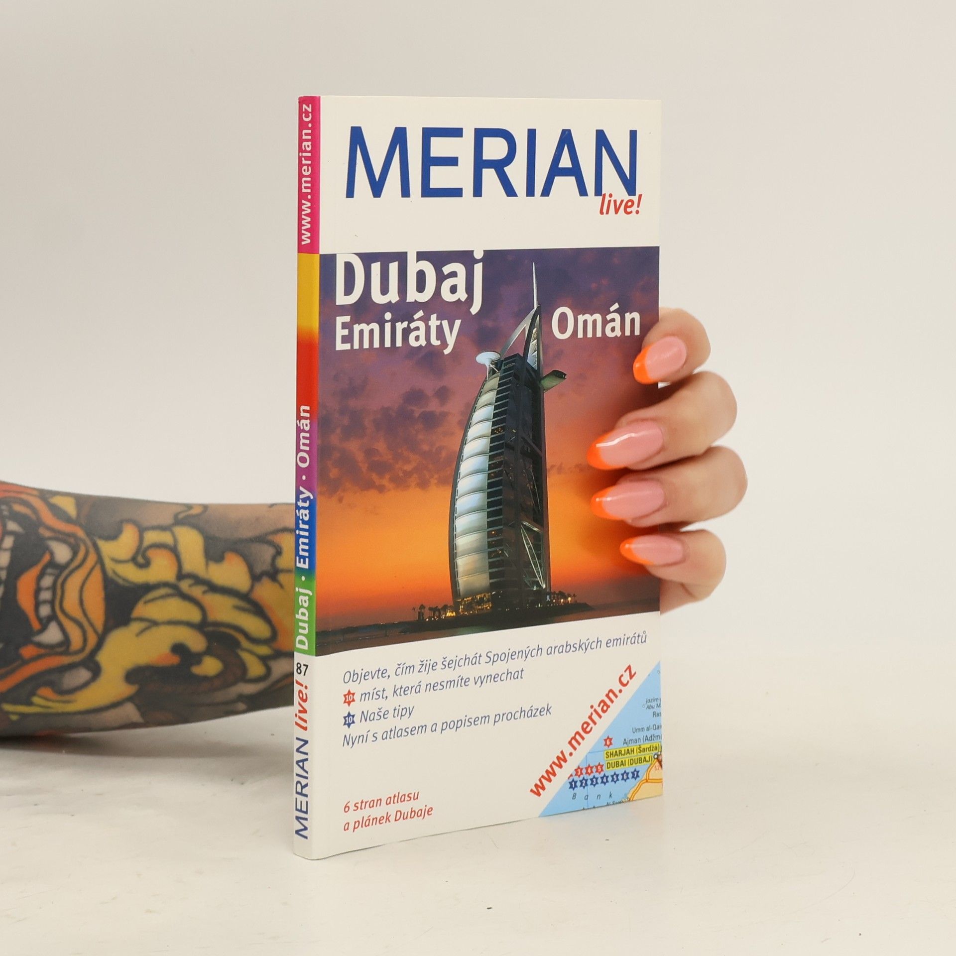Birgit Müller Dubaj, Emiráty, Omán