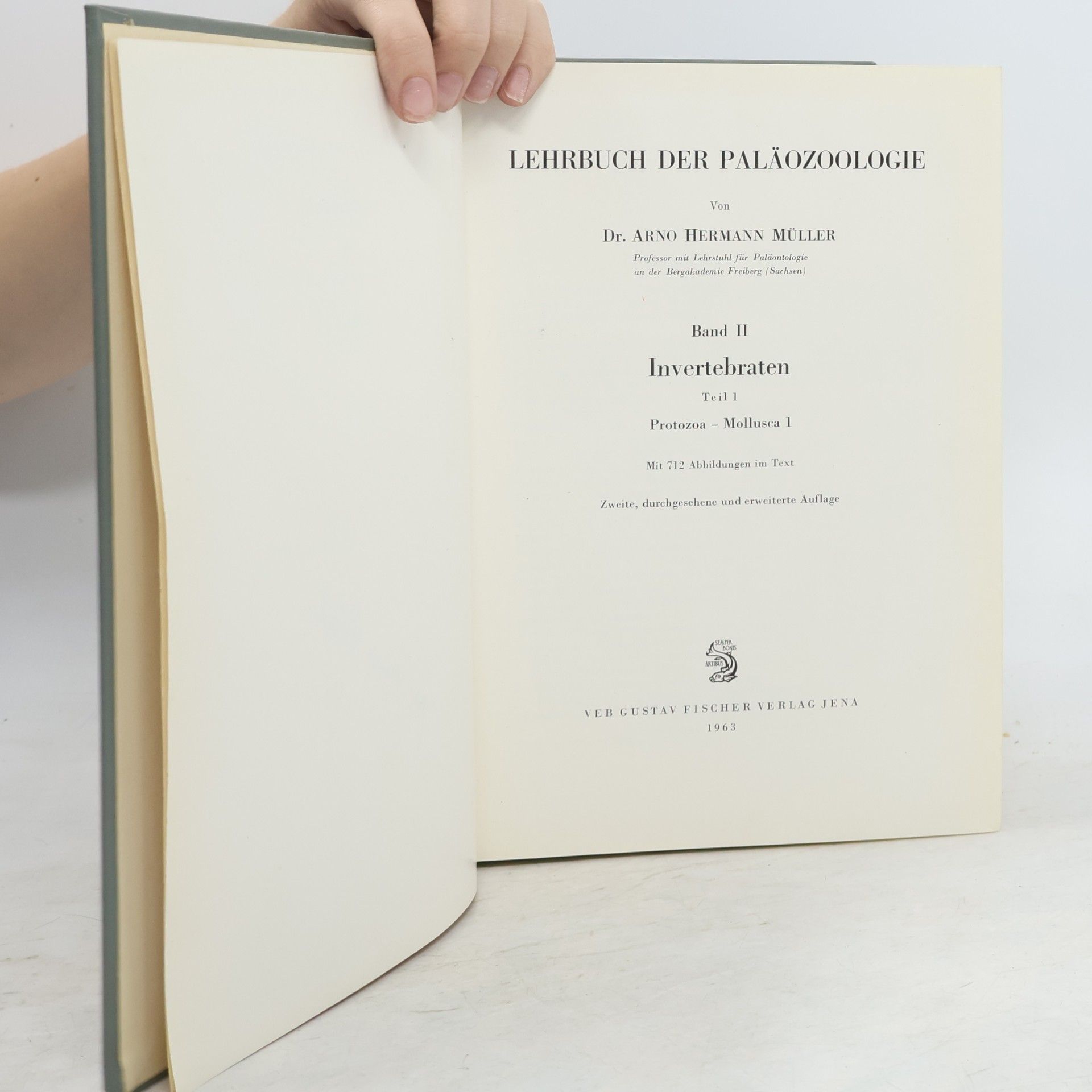 Arno Hermann Müller Lehrbuch der Paläozoologie. Band II.