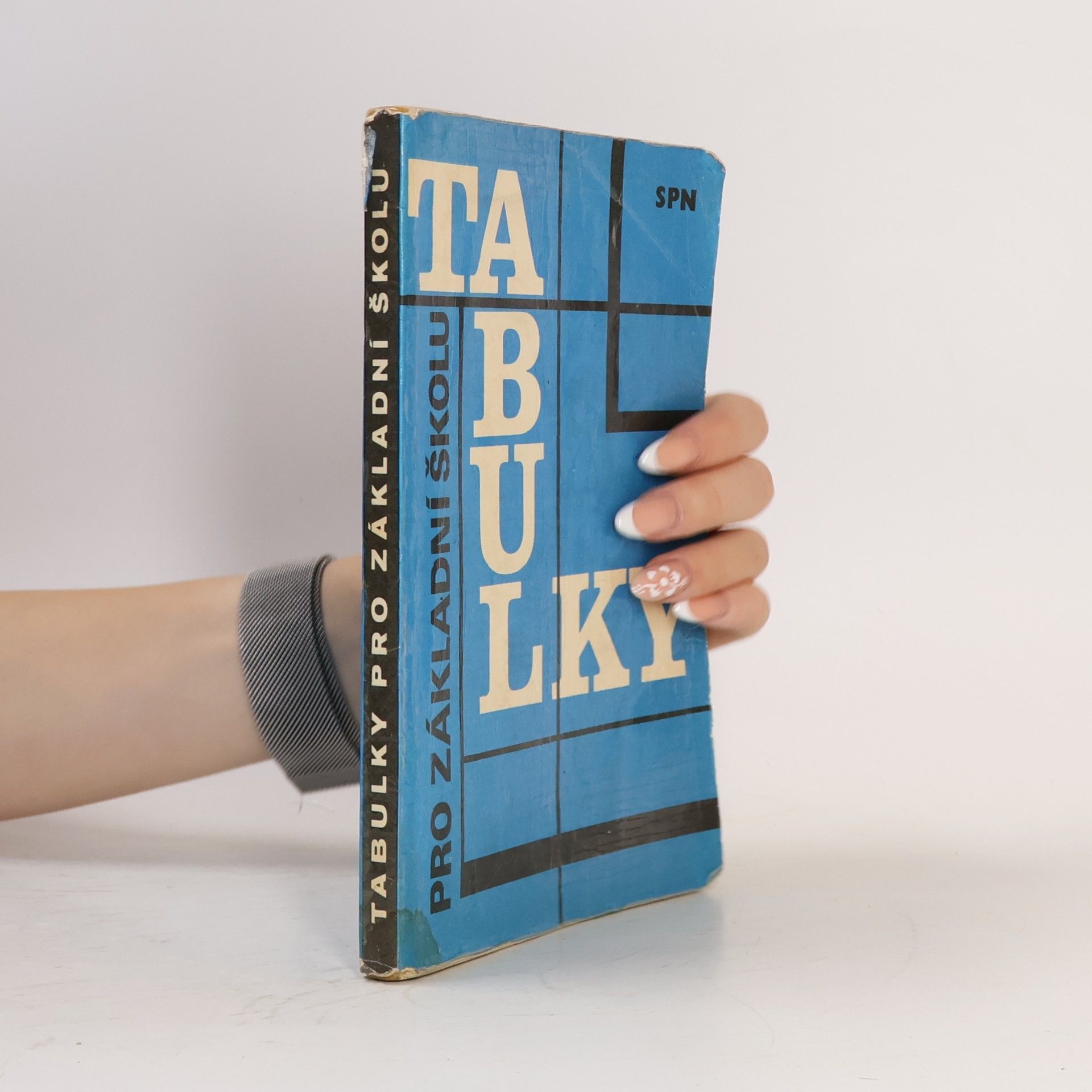 Various authors Tabulky pro základní školu
