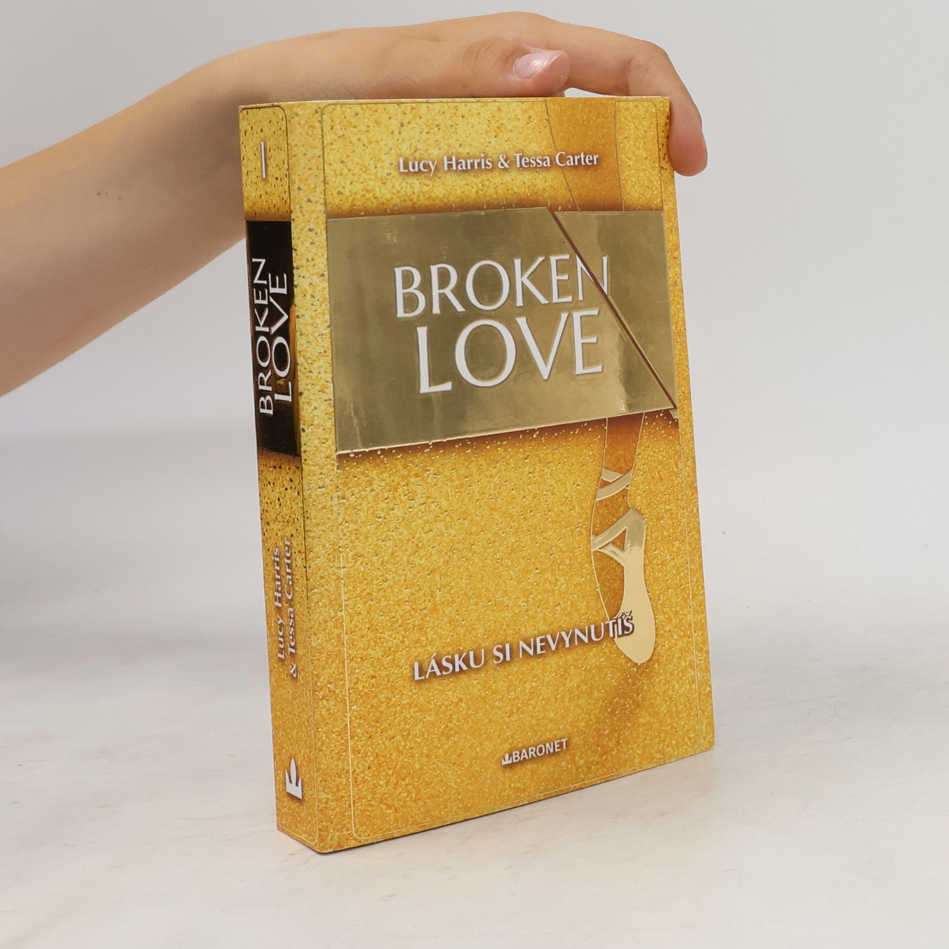 Tessa Carter Broken Love 1. Lásku si nevynutíš