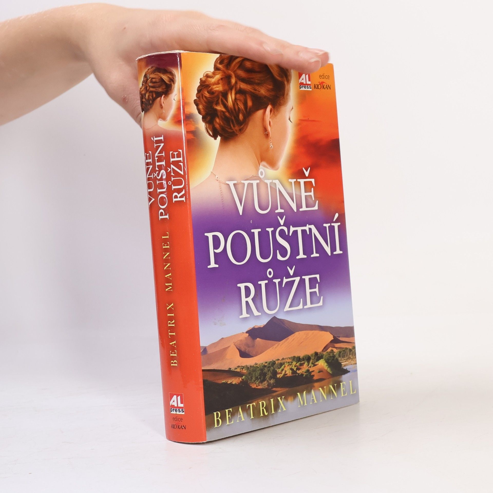 Beatrix Mannel Vůně pouštní růže